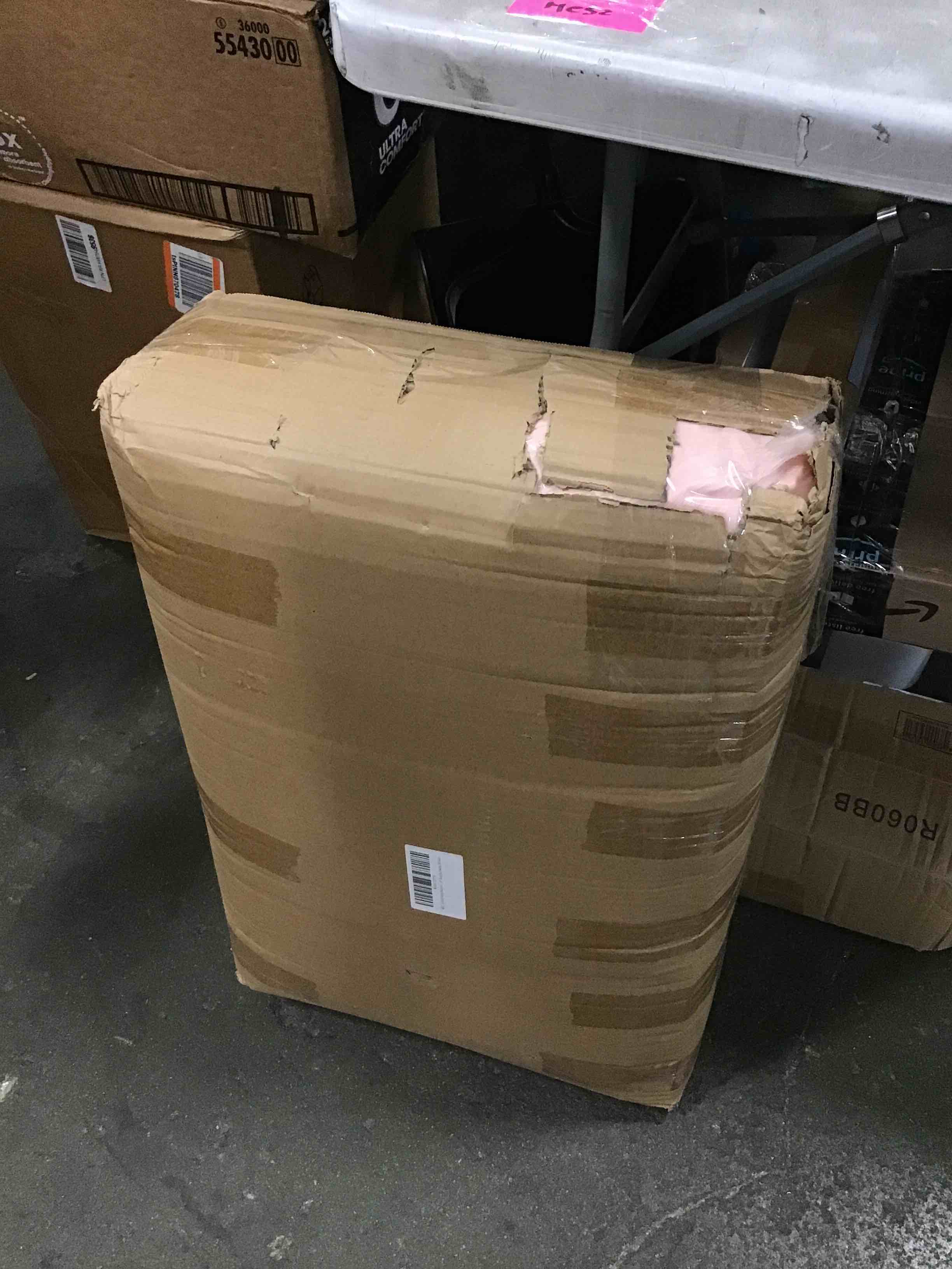 https://s3.amazonaws.com/lotting-images-prod/bidfta/BLU1597389_1720482060379.jpeg