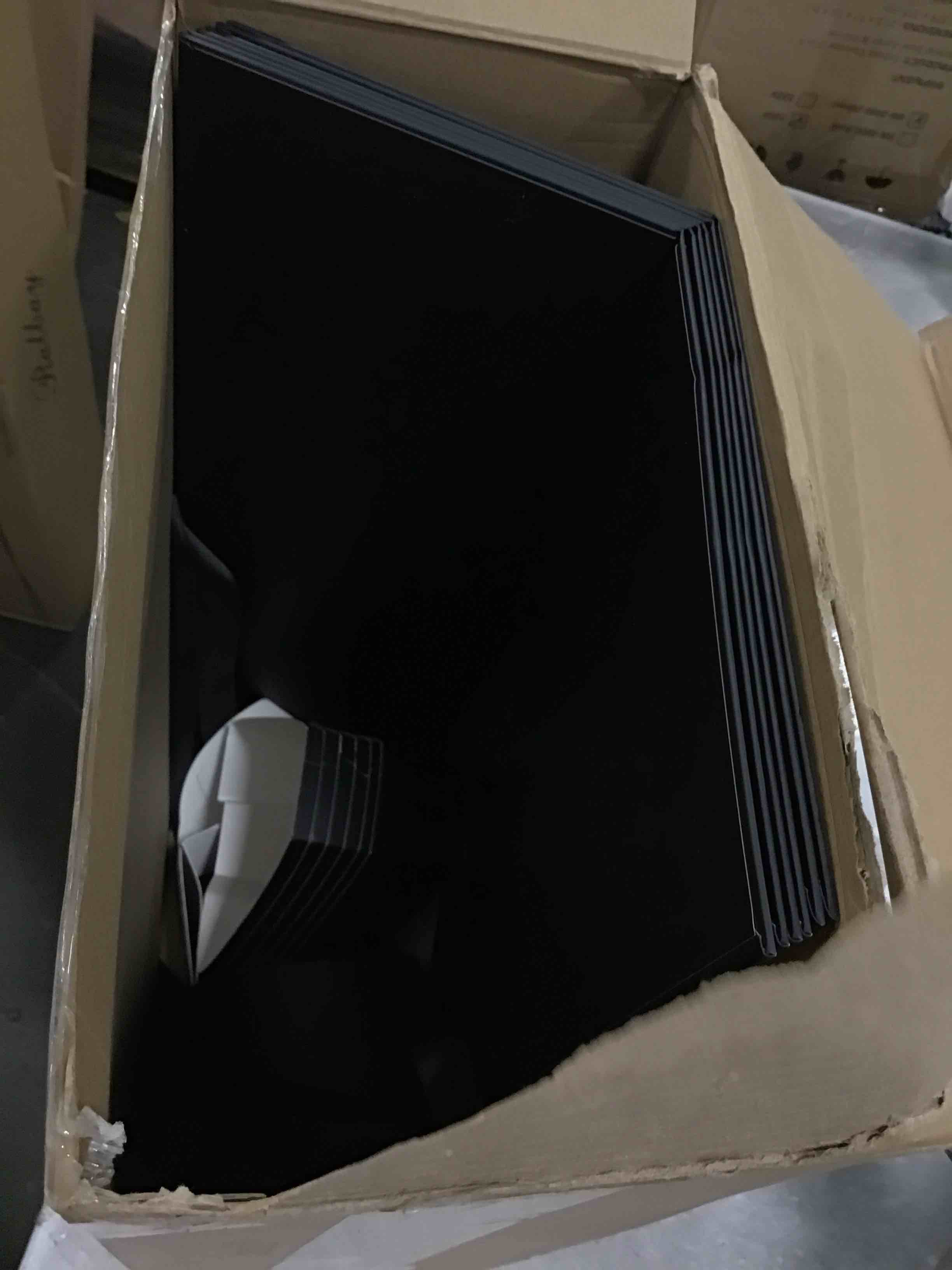https://s3.amazonaws.com/lotting-images-prod/bidfta/BLU1597442_1720489325350.jpeg