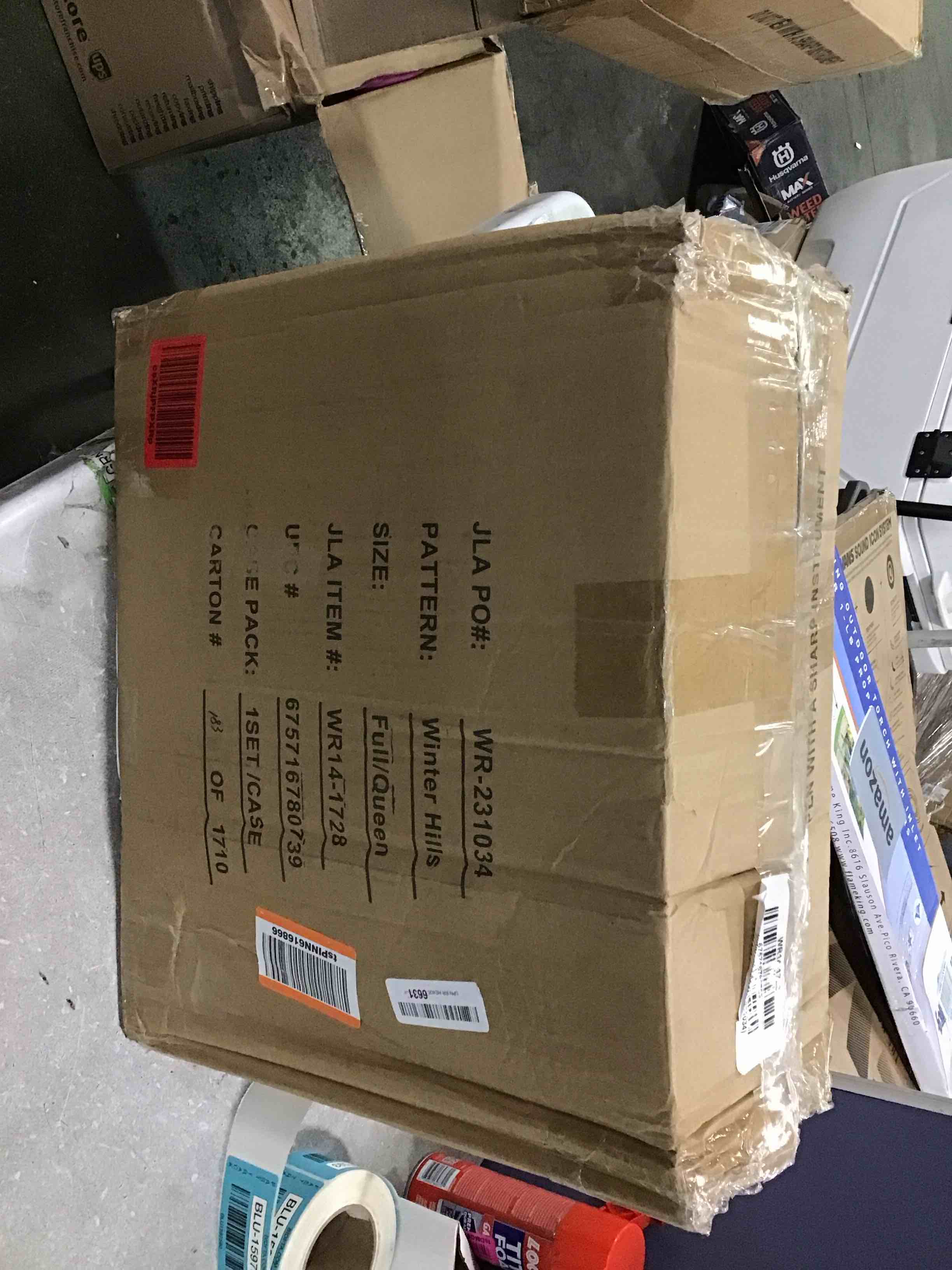 https://s3.amazonaws.com/lotting-images-prod/bidfta/BLU1597590_1720575684078.jpeg