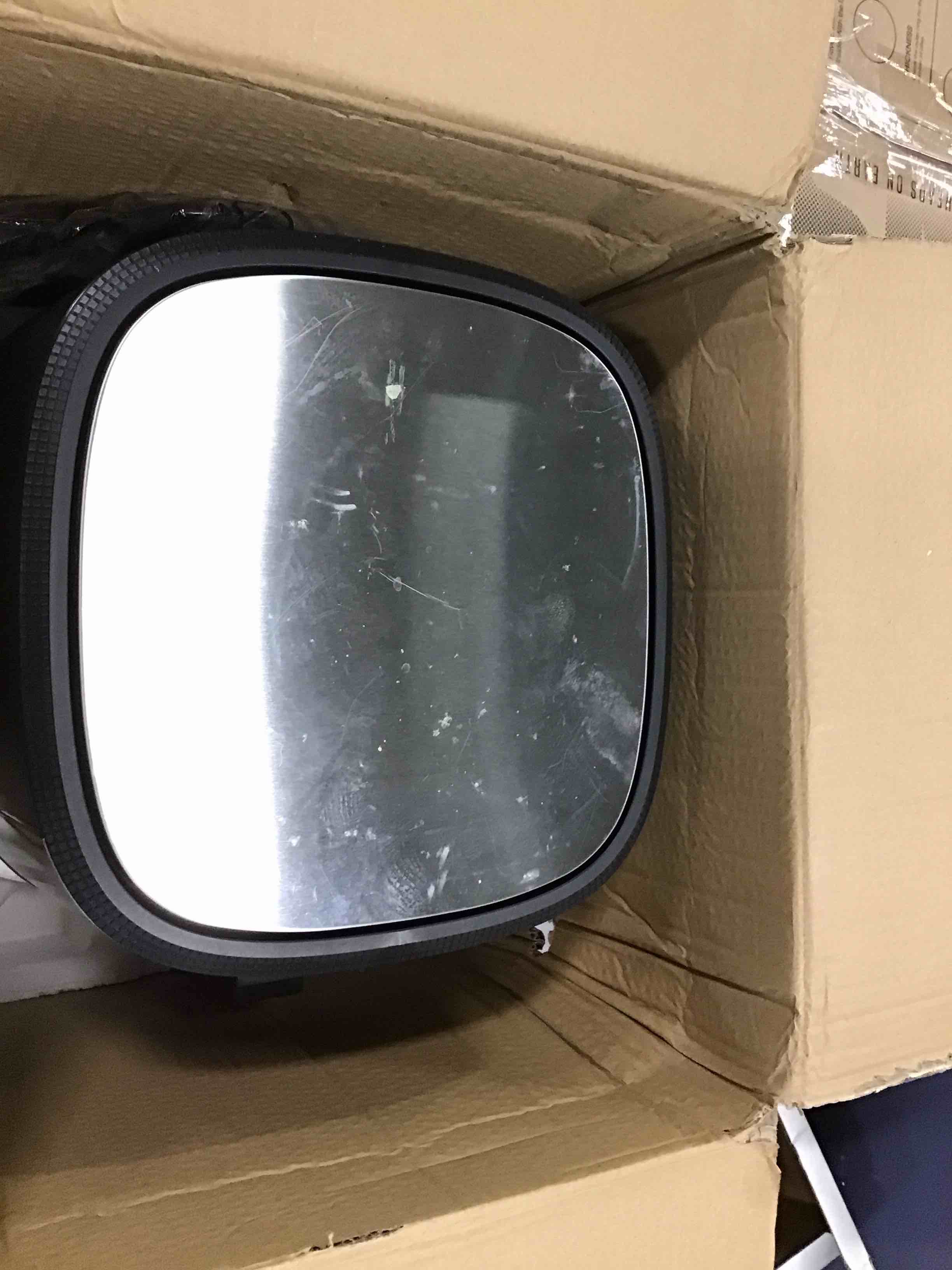 https://s3.amazonaws.com/lotting-images-prod/bidfta/BLU1597631_1720583368400.jpeg