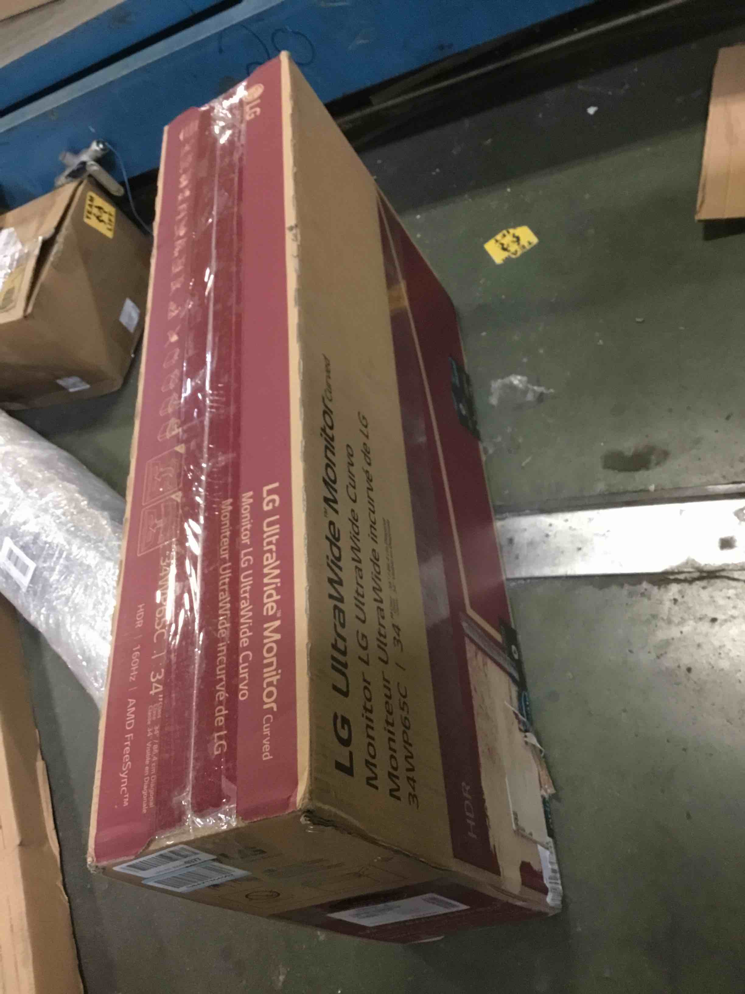 https://s3.amazonaws.com/lotting-images-prod/bidfta/BLU1599916_1639751416293.jpeg