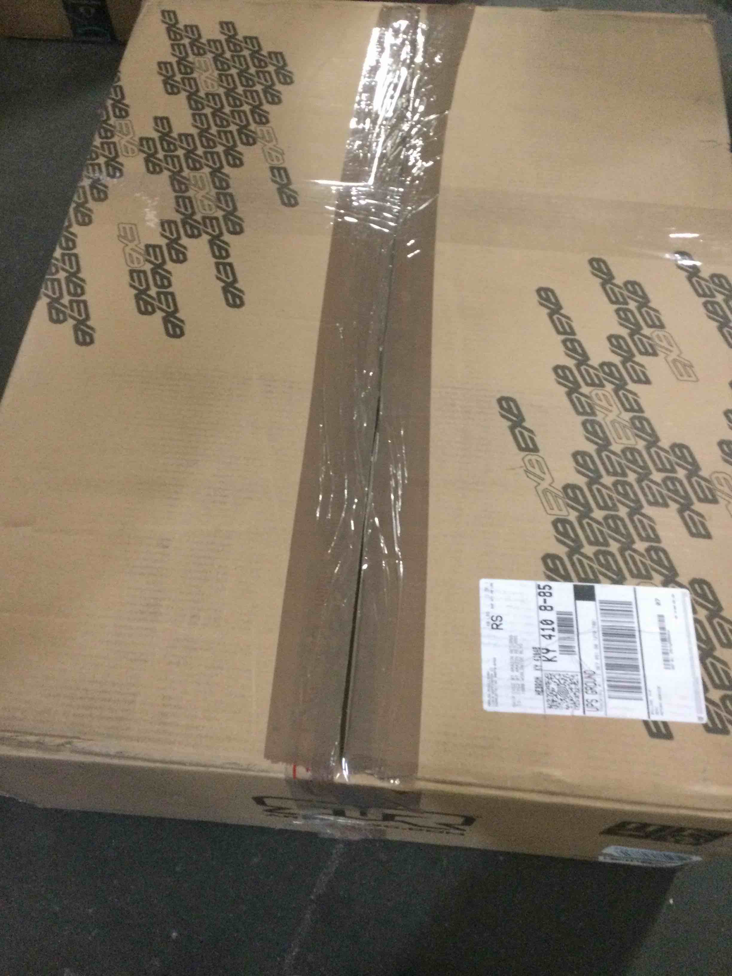 https://s3.amazonaws.com/lotting-images-prod/bidfta/BLU1786773_1644957064153.jpeg