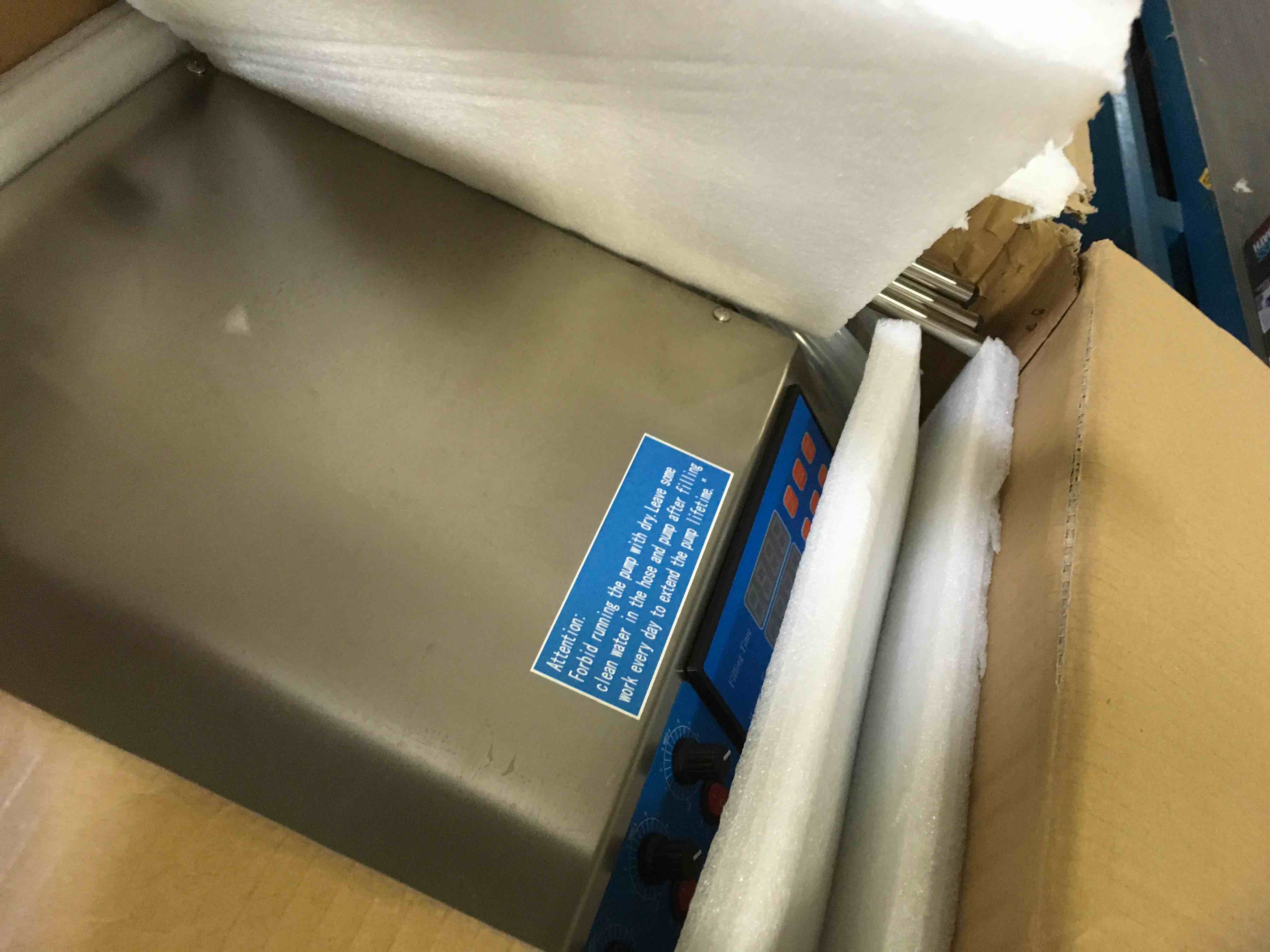 https://s3.amazonaws.com/lotting-images-prod/bidfta/BLU1815891_1645105561494.jpeg