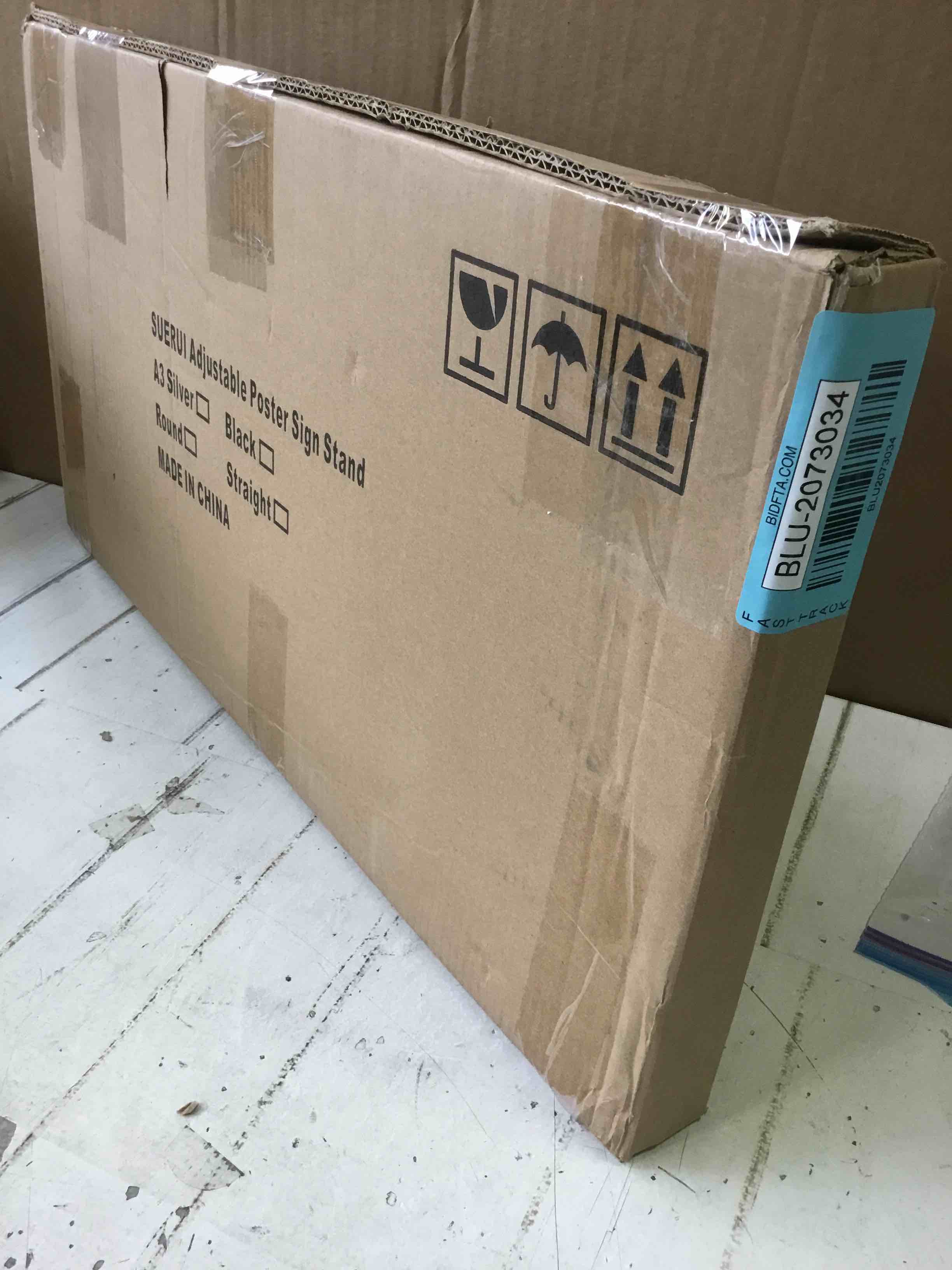 https://s3.amazonaws.com/lotting-images-prod/bidfta/BLU2073034_1646941033807.jpeg