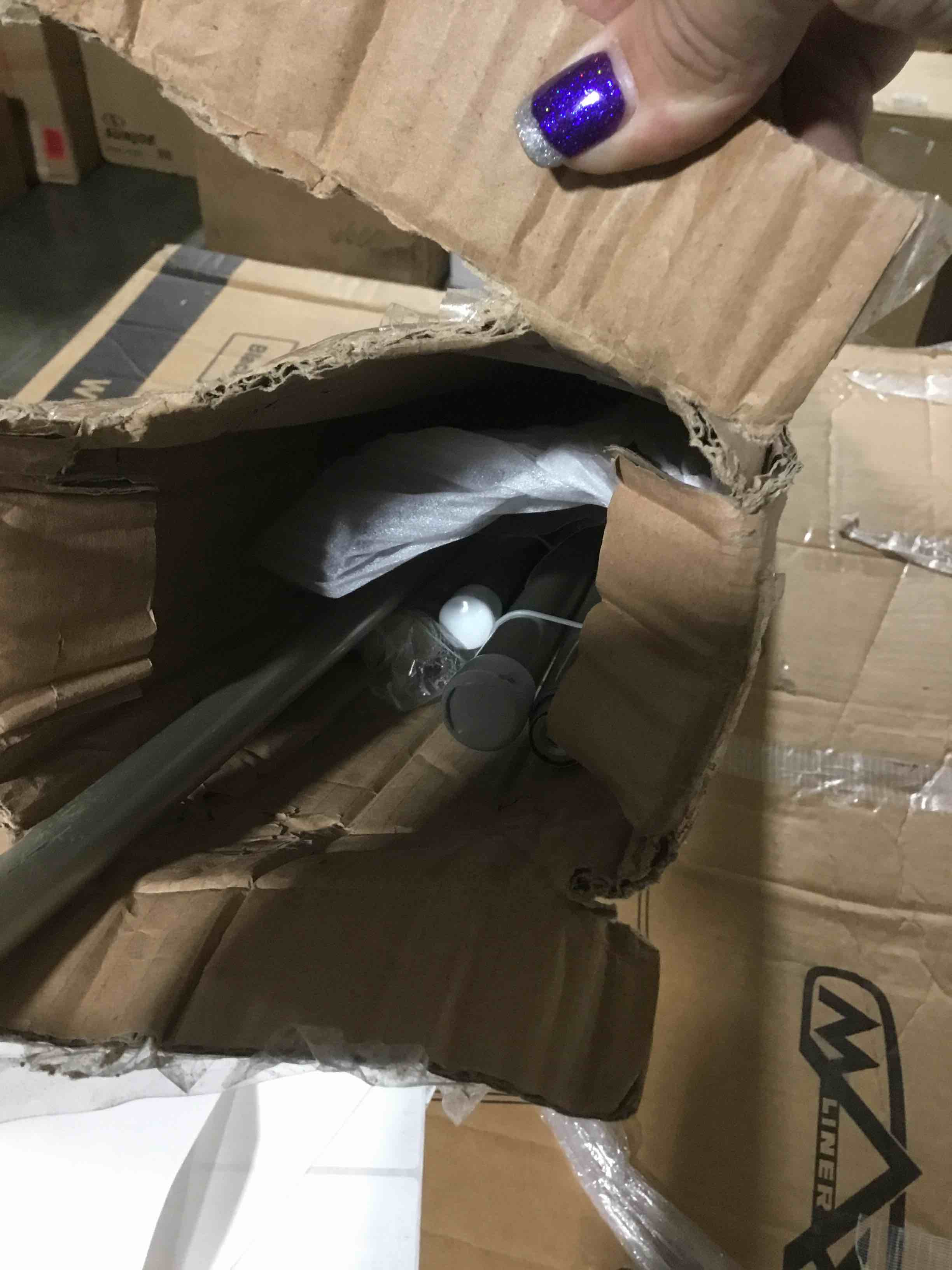 https://s3.amazonaws.com/lotting-images-prod/bidfta/BLU2347200_1660756478444.jpeg