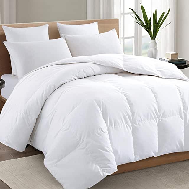 White Bed Comforter