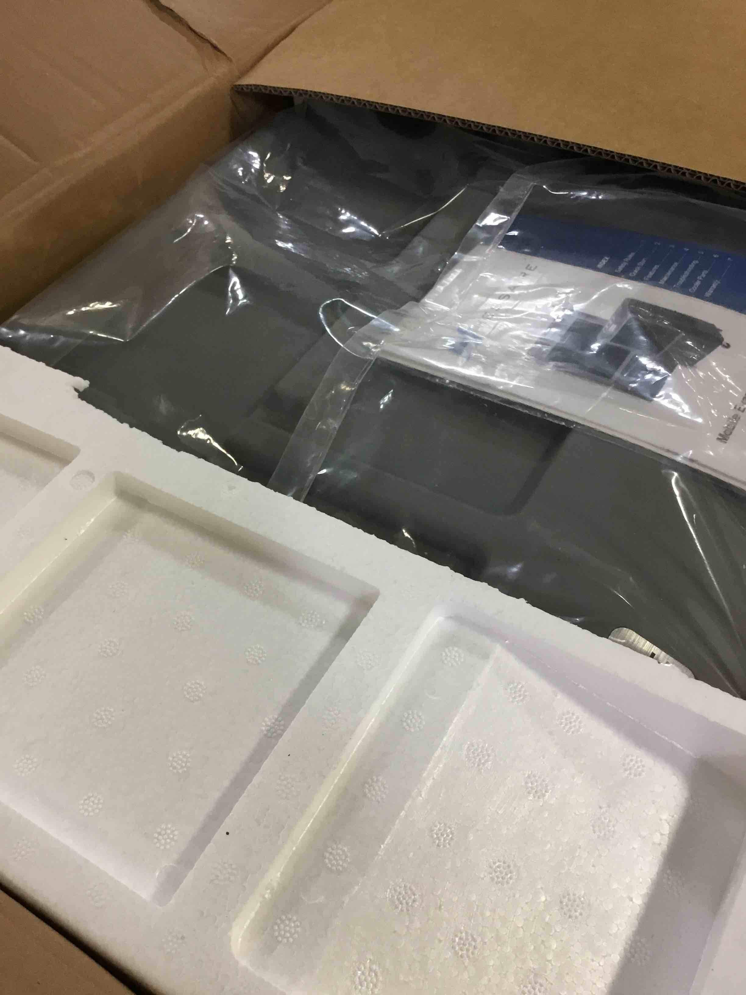 https://s3.amazonaws.com/lotting-images-prod/bidfta/BLU2998797_1653680604212.jpeg