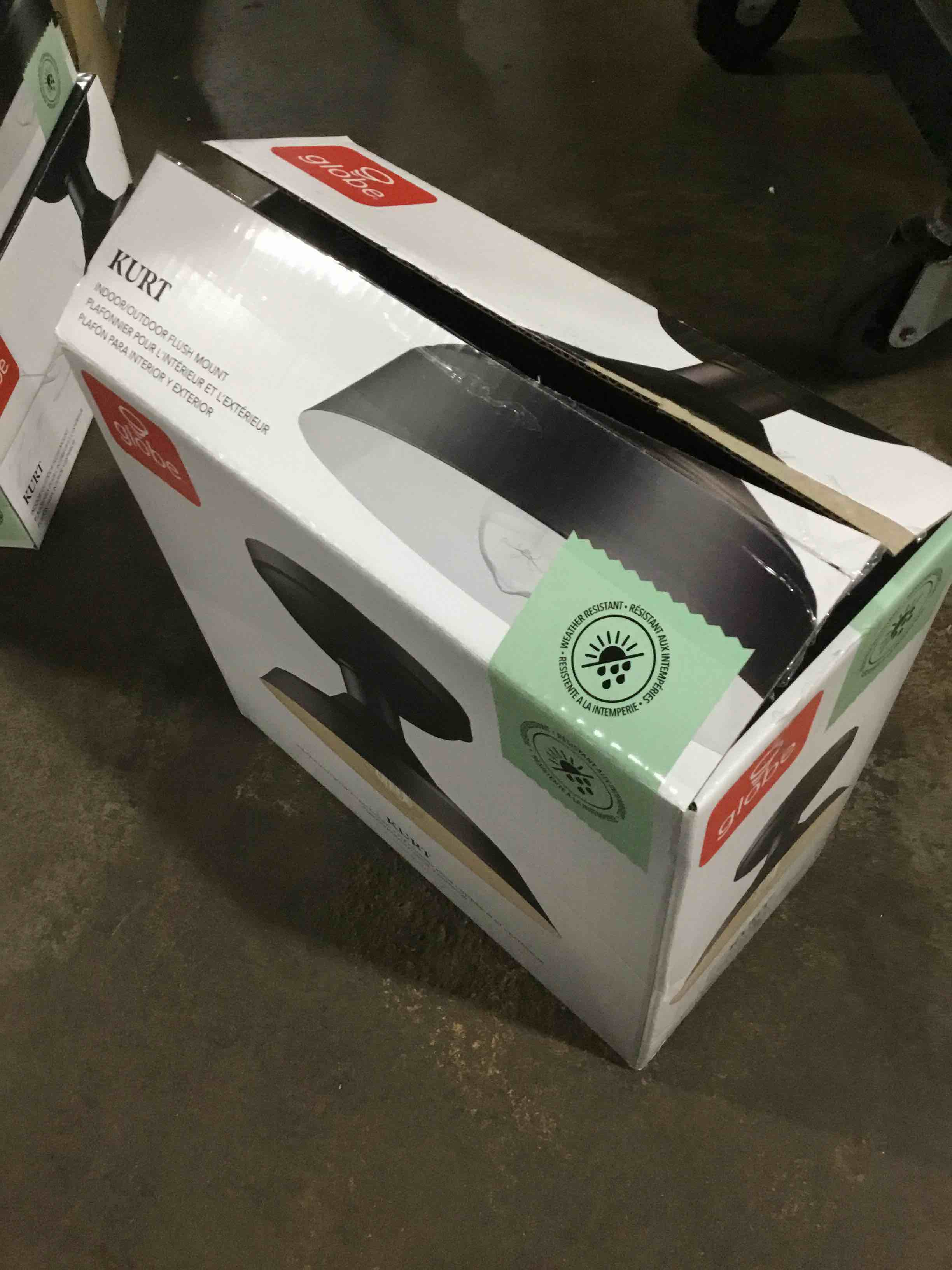 https://s3.amazonaws.com/lotting-images-prod/bidfta/BLU3021119_1689173908855.jpeg