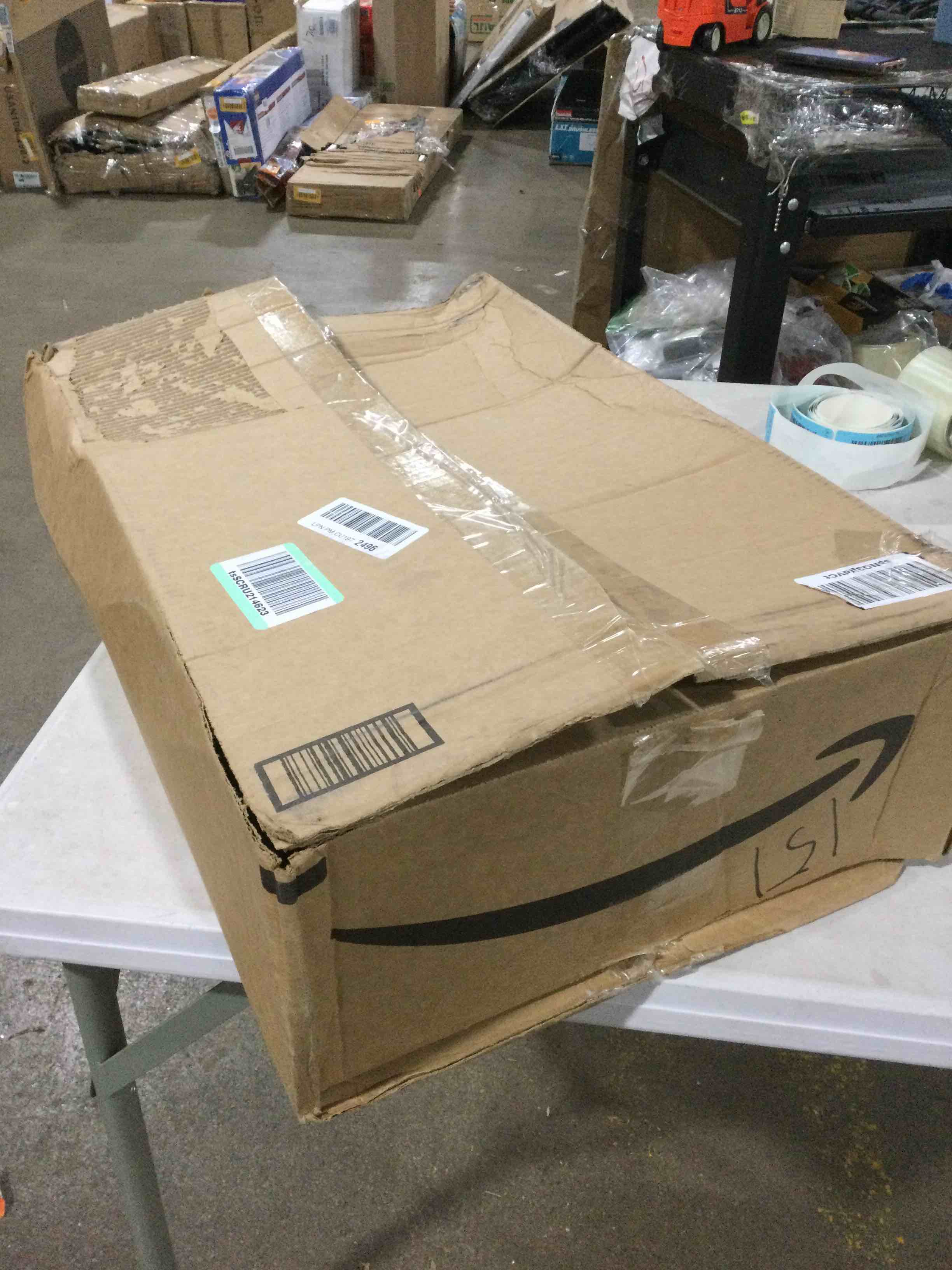 https://s3.amazonaws.com/lotting-images-prod/bidfta/BLU3021267_1698853296337.jpeg