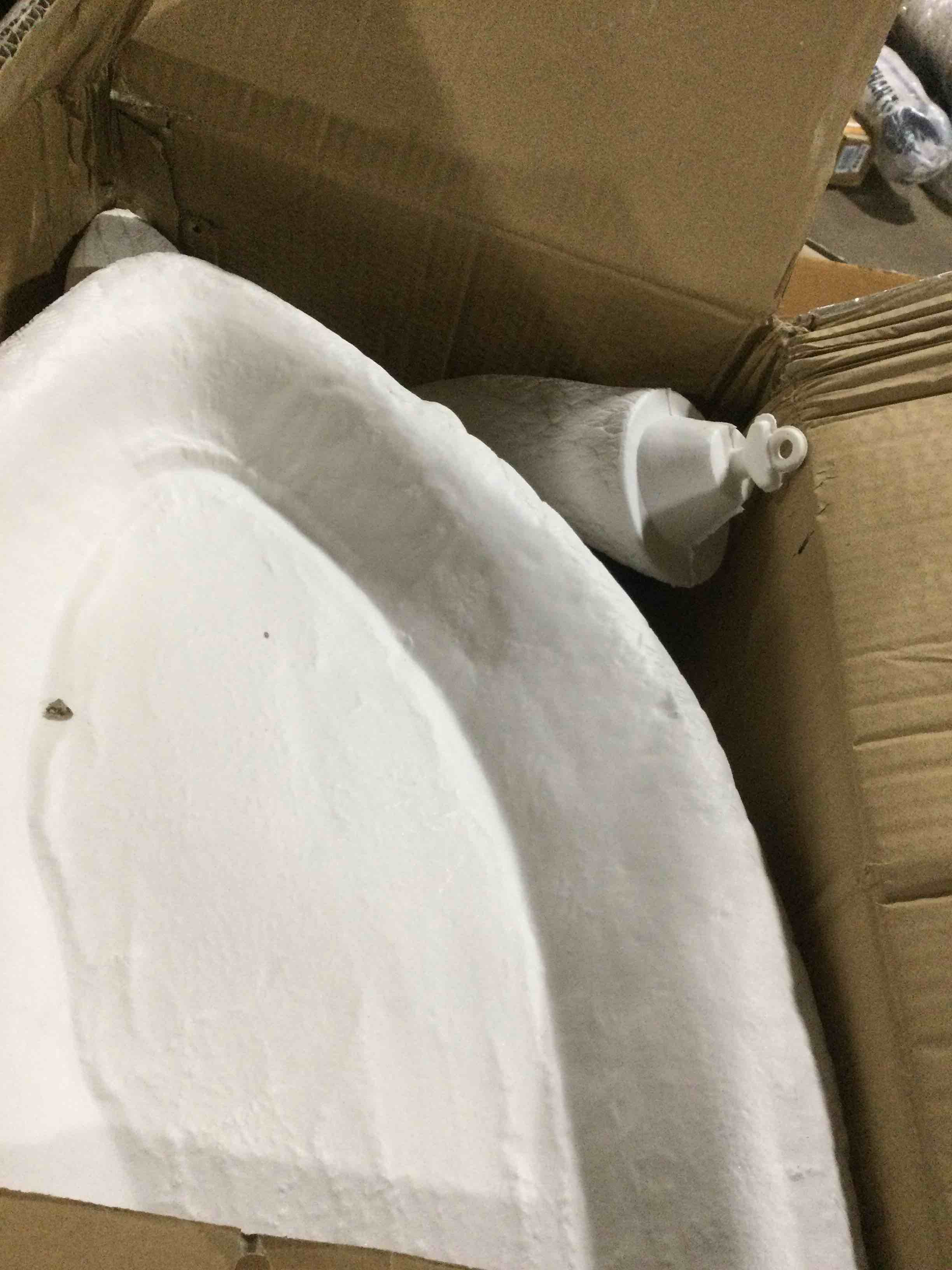 https://s3.amazonaws.com/lotting-images-prod/bidfta/BLU3021295_1698861887803.jpeg