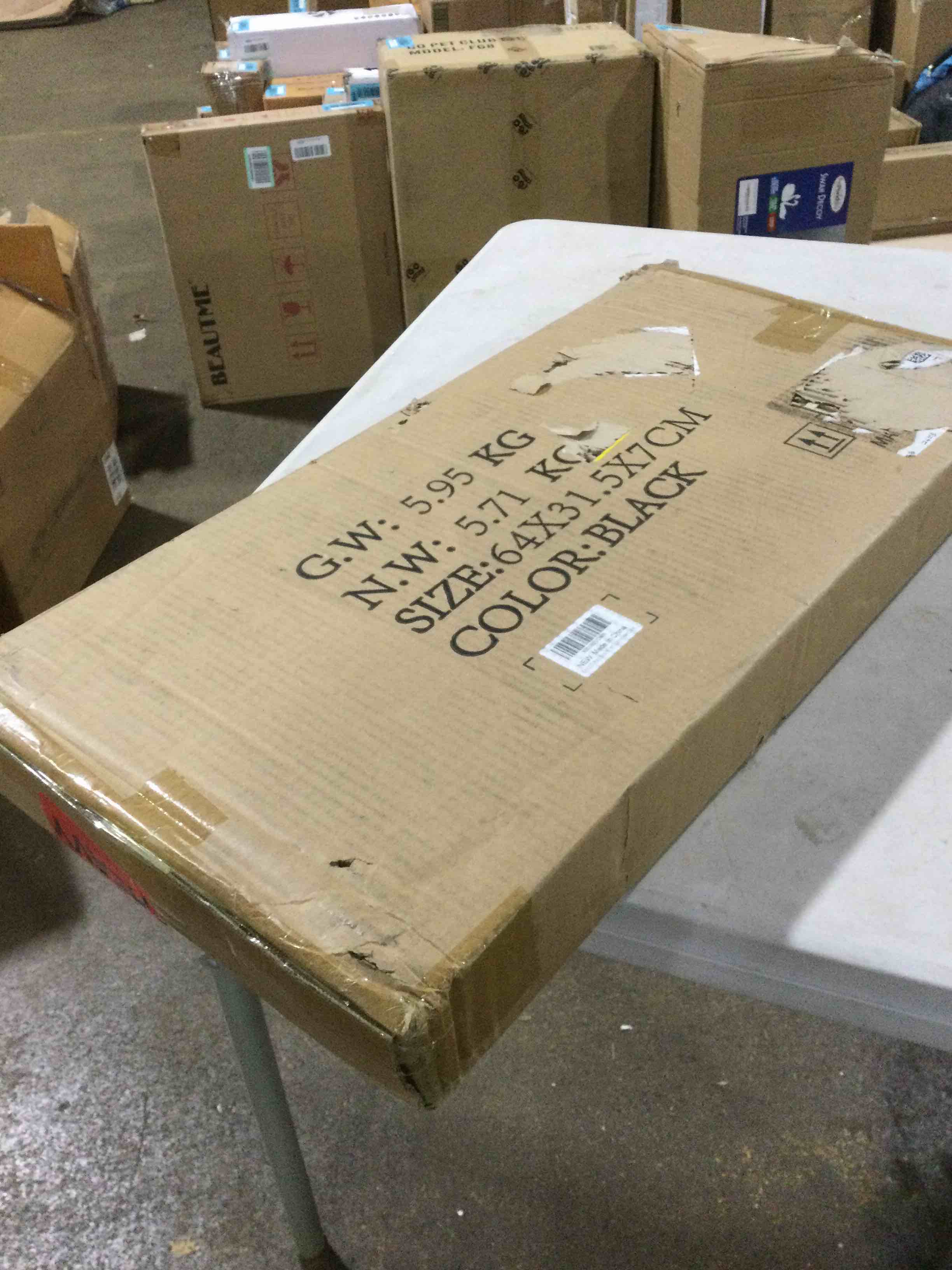 https://s3.amazonaws.com/lotting-images-prod/bidfta/BLU3021296_1698862044561.jpeg