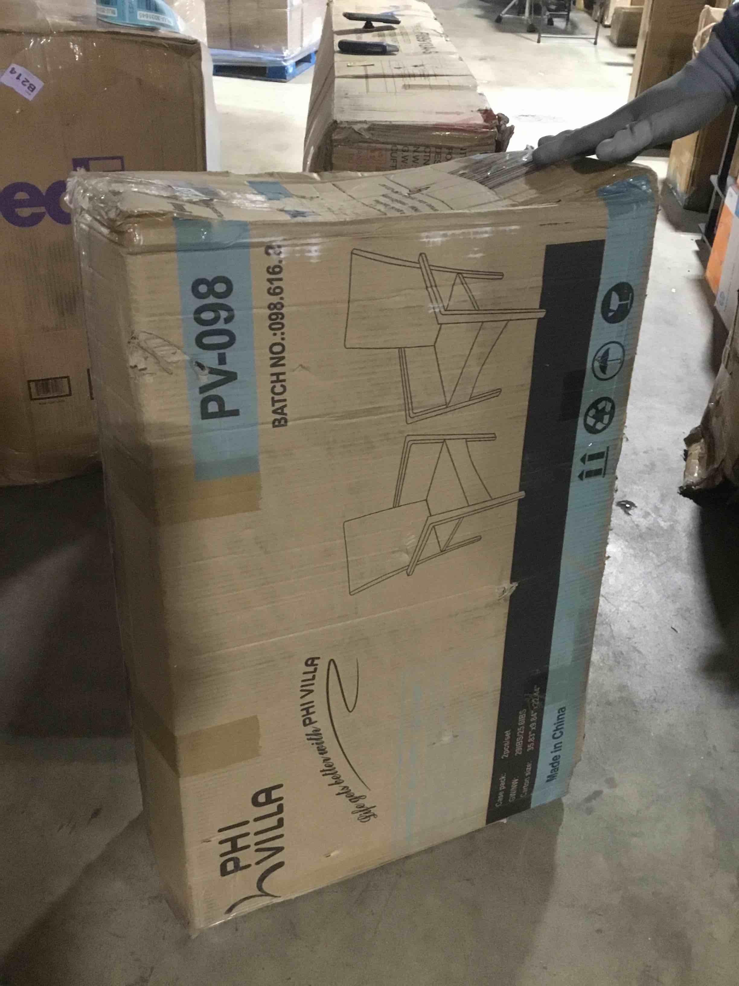https://s3.amazonaws.com/lotting-images-prod/bidfta/BLU3031645_1688400607391.jpeg