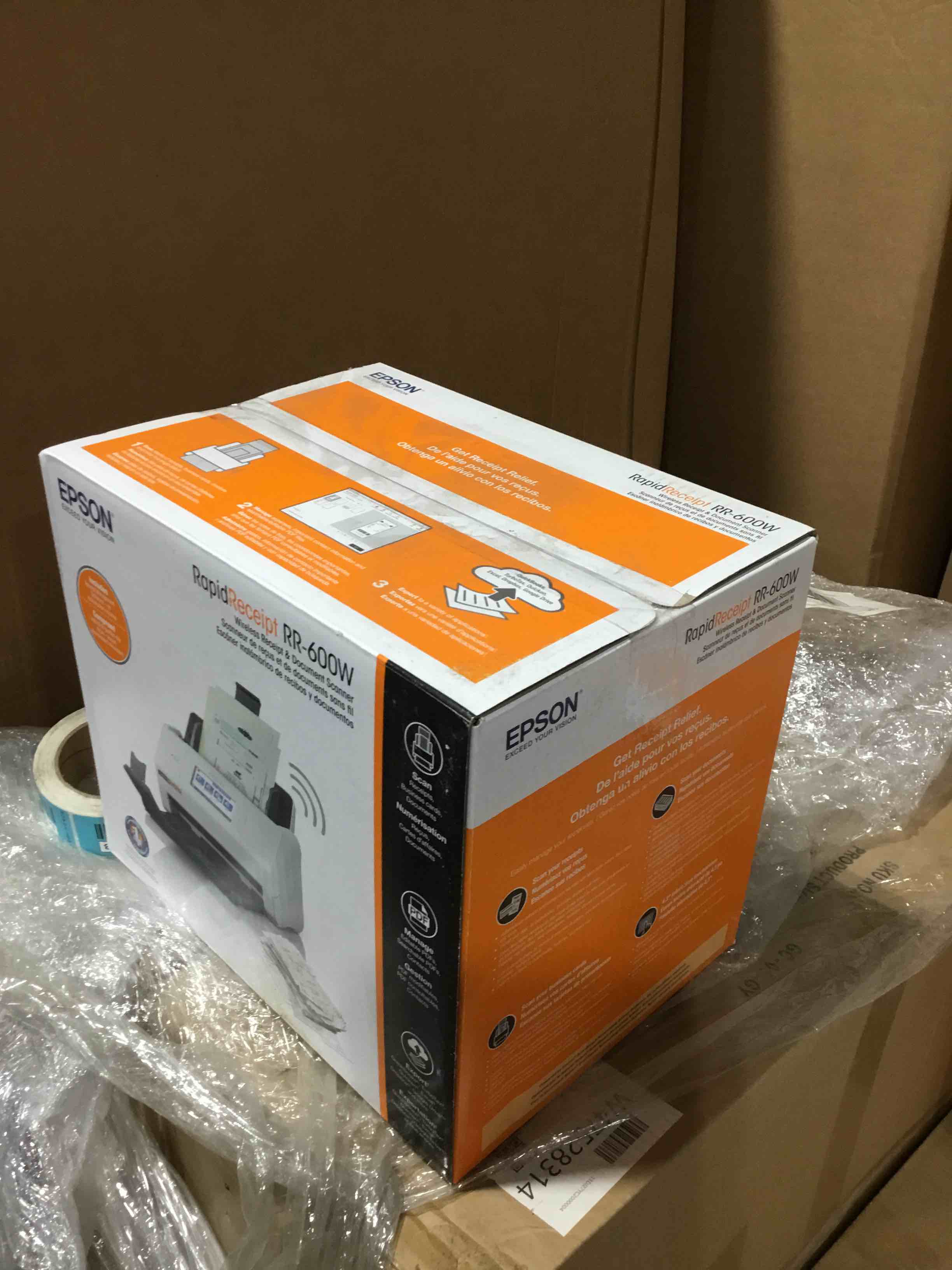 https://s3.amazonaws.com/lotting-images-prod/bidfta/BLU3034689_1686764101249.jpeg