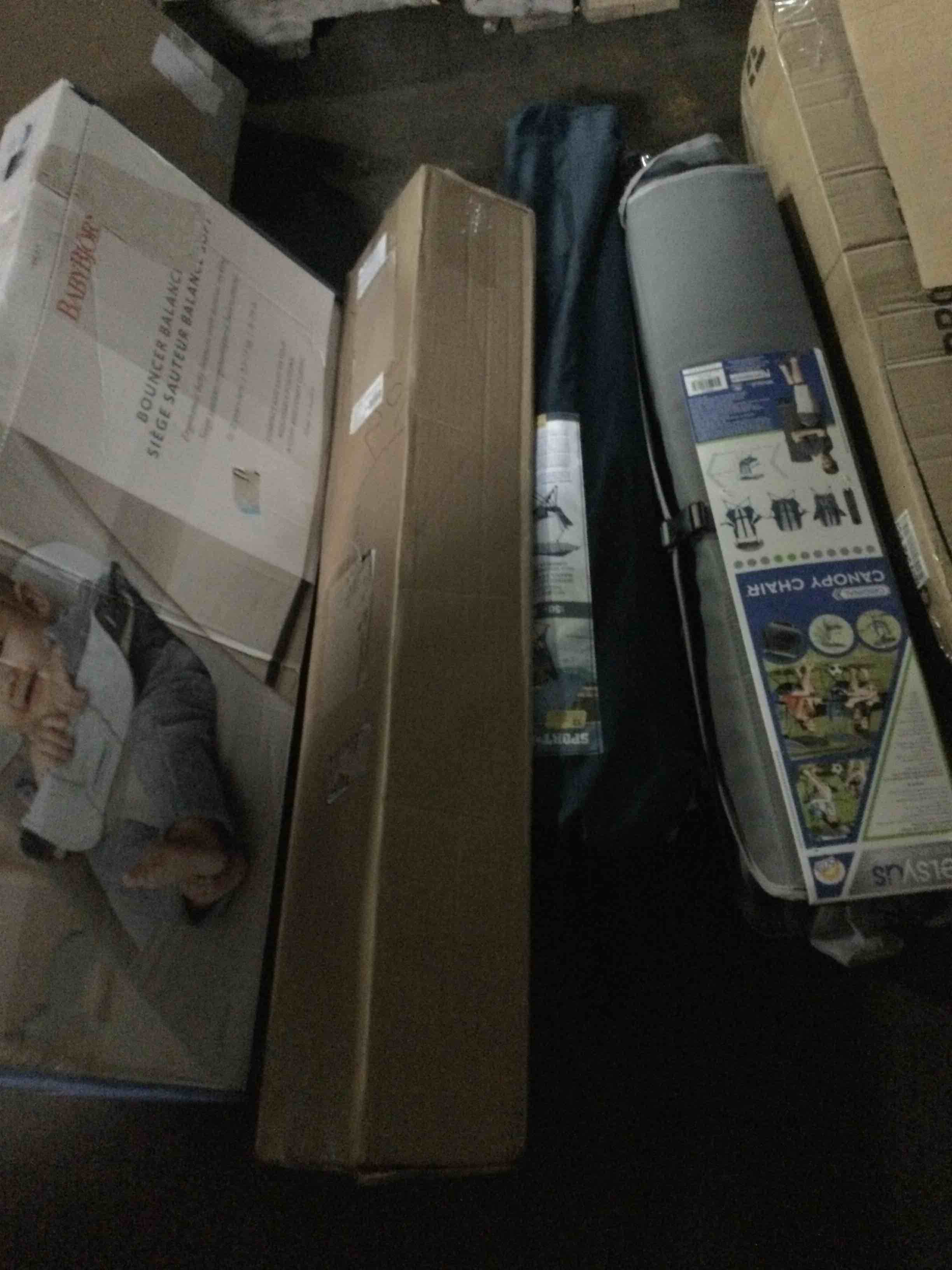 https://s3.amazonaws.com/lotting-images-prod/bidfta/BLU3249129_1663772898606.jpeg