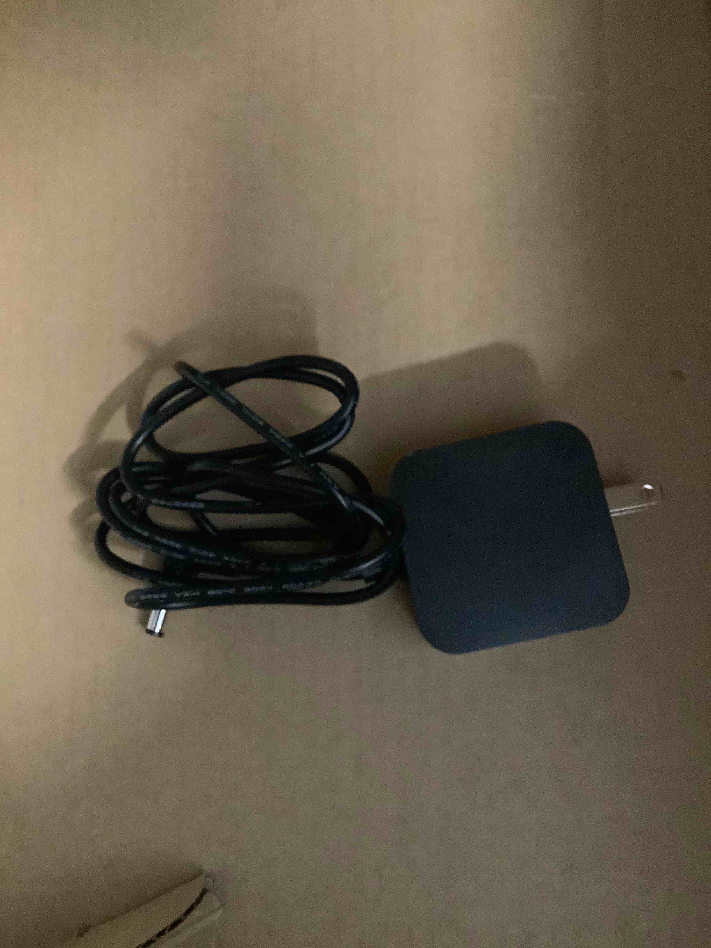 https://s3.amazonaws.com/lotting-images-prod/bidfta/BLU3277427_1664211312160.jpeg