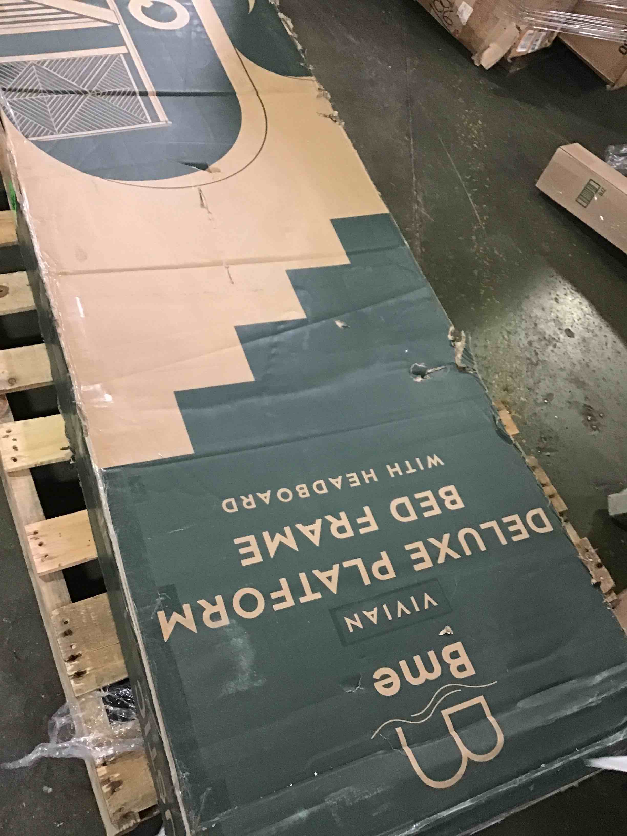 https://s3.amazonaws.com/lotting-images-prod/bidfta/BLU3285207_1660748315498.jpeg