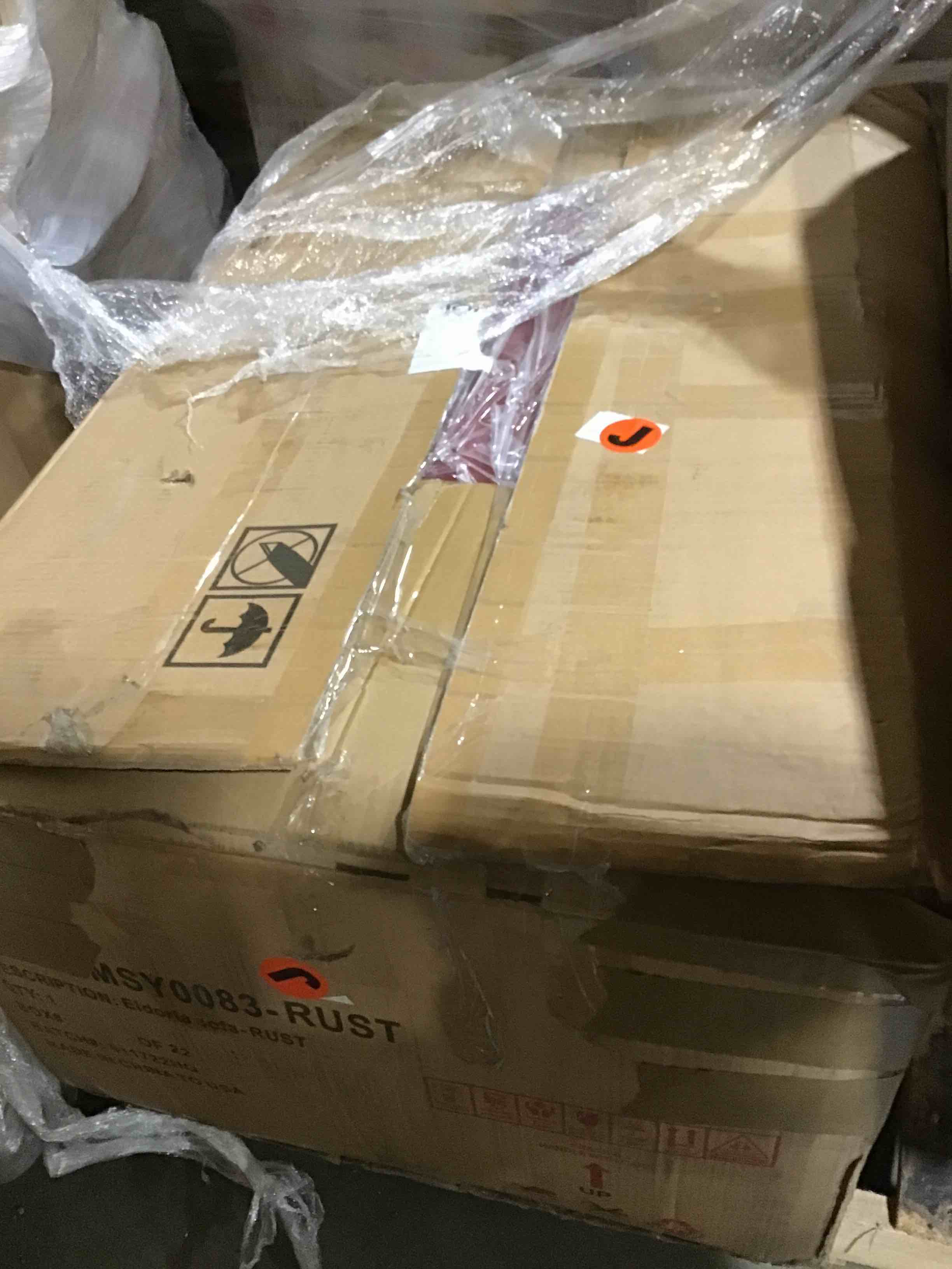 https://s3.amazonaws.com/lotting-images-prod/bidfta/BLU3516146_1665750602510.jpeg