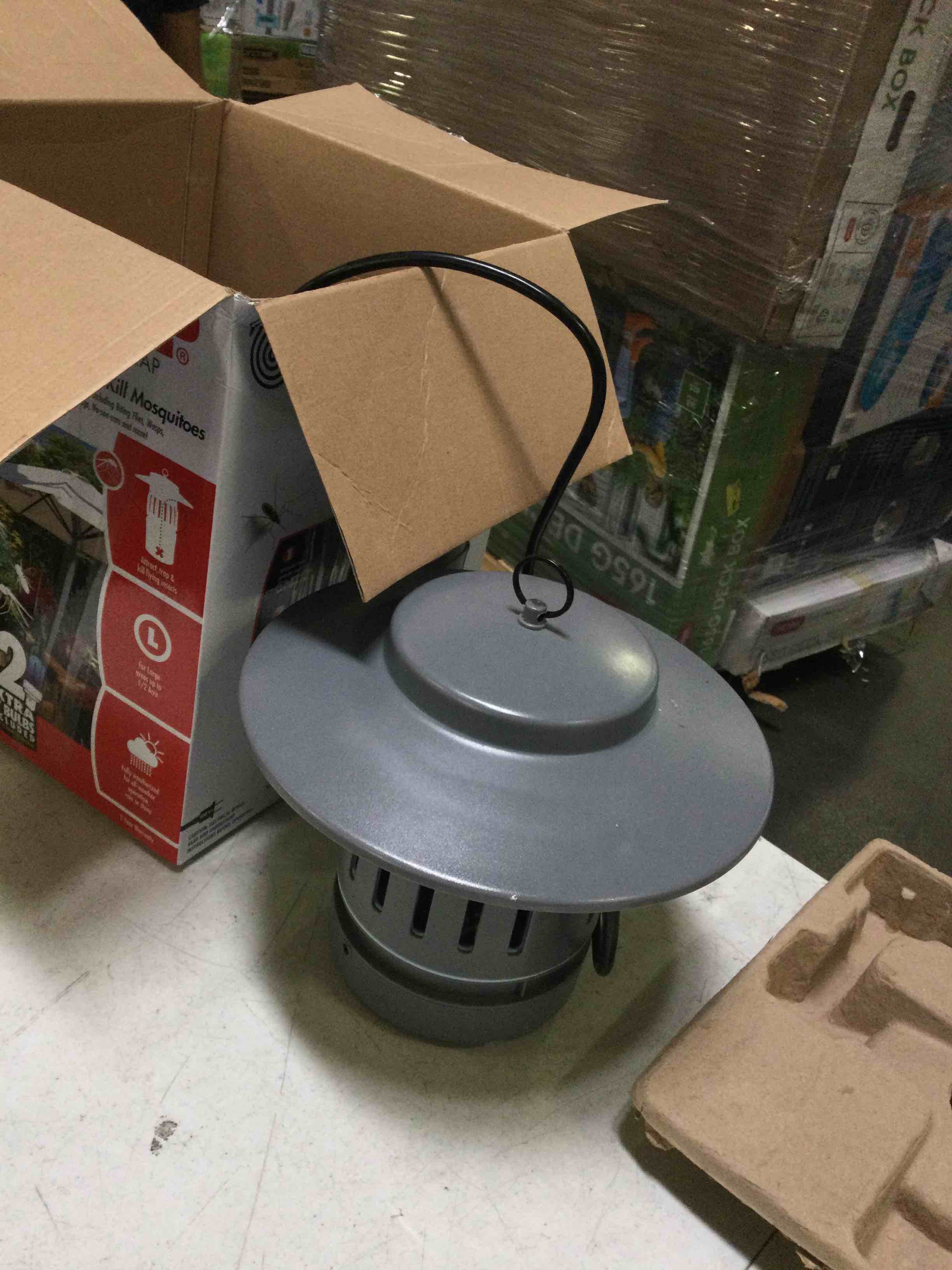 https://s3.amazonaws.com/lotting-images-prod/bidfta/BLU3526672_1664204268326.jpeg