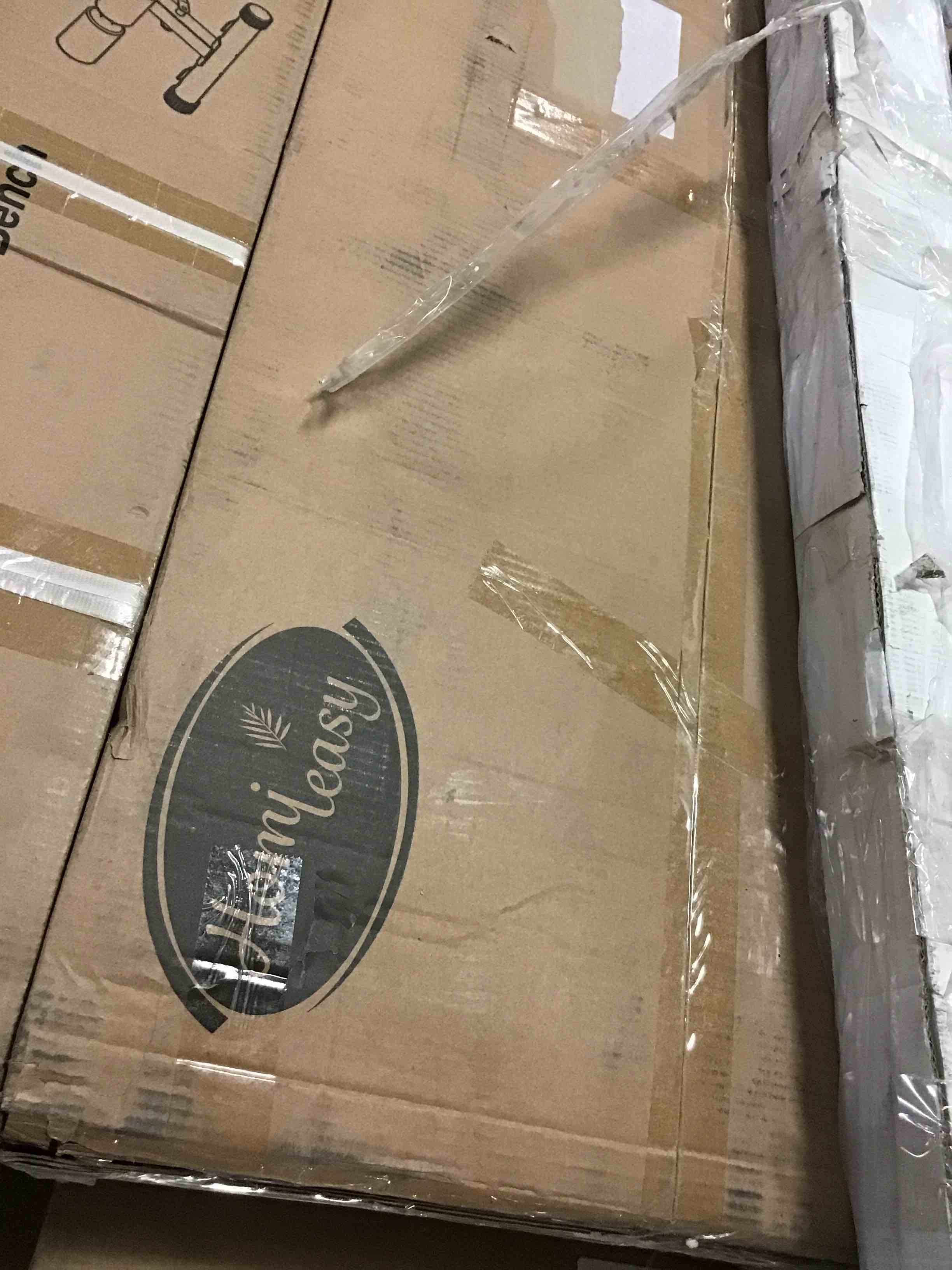 https://s3.amazonaws.com/lotting-images-prod/bidfta/BLU3587799_1666642799959.jpeg
