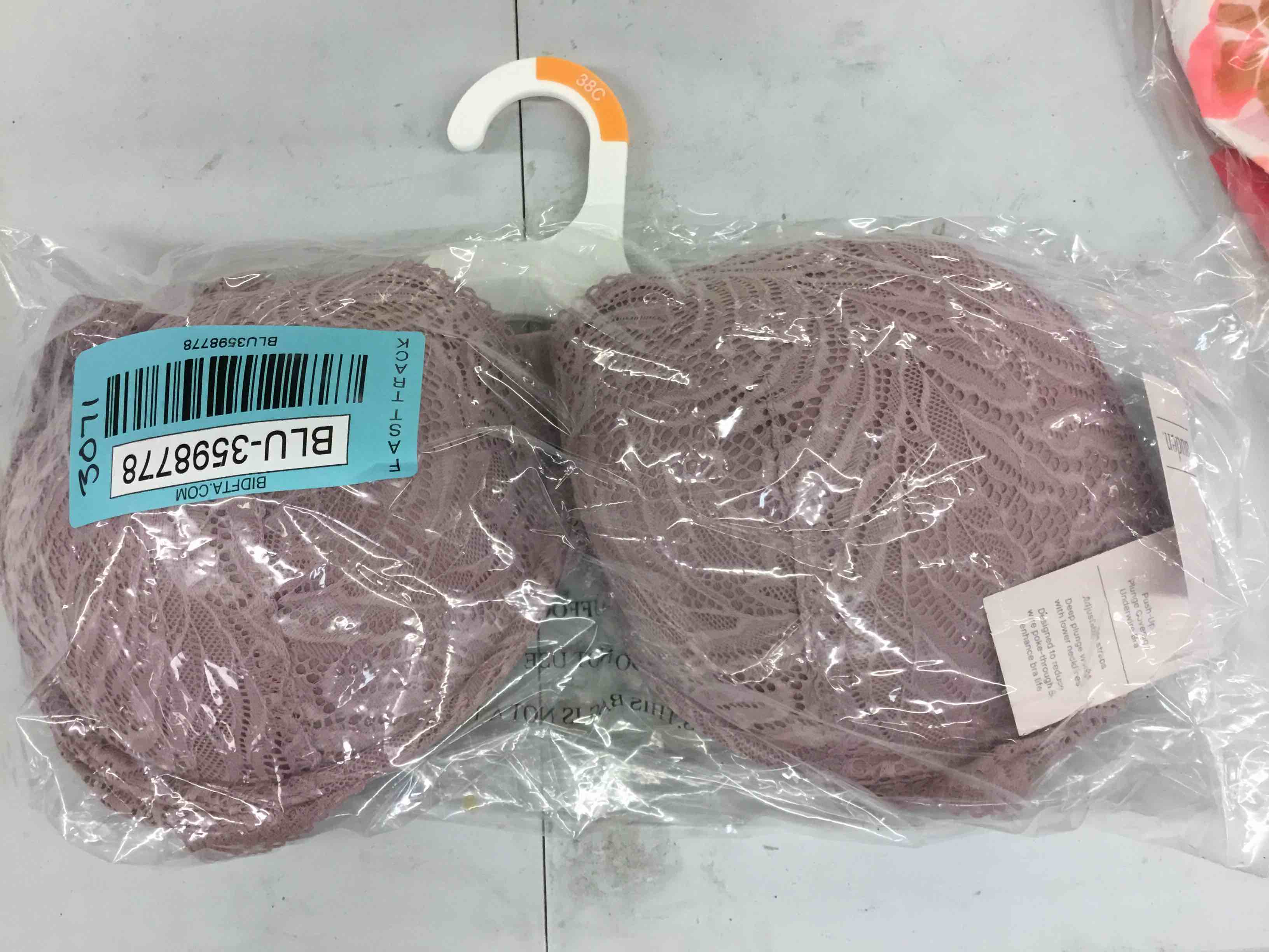 https://s3.amazonaws.com/lotting-images-prod/bidfta/BLU3598778_1689082013949.jpeg