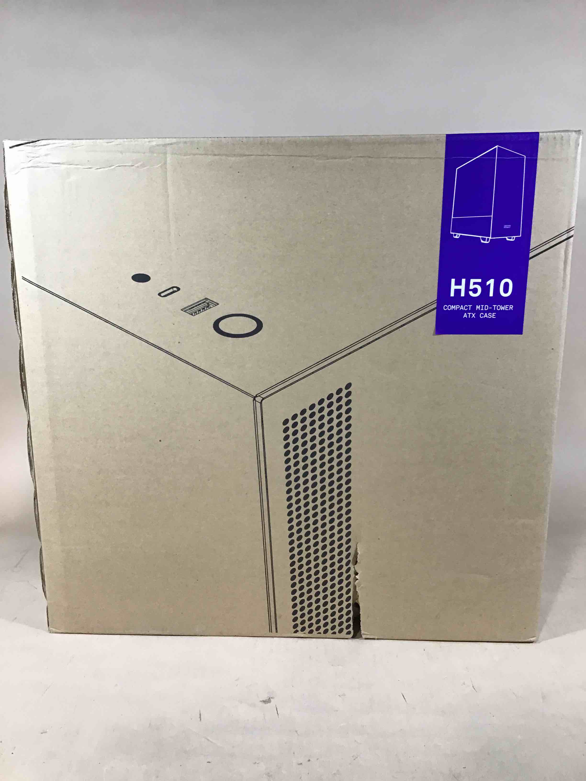 https://s3.amazonaws.com/lotting-images-prod/bidfta/BLU3717451_1701725767238.jpeg