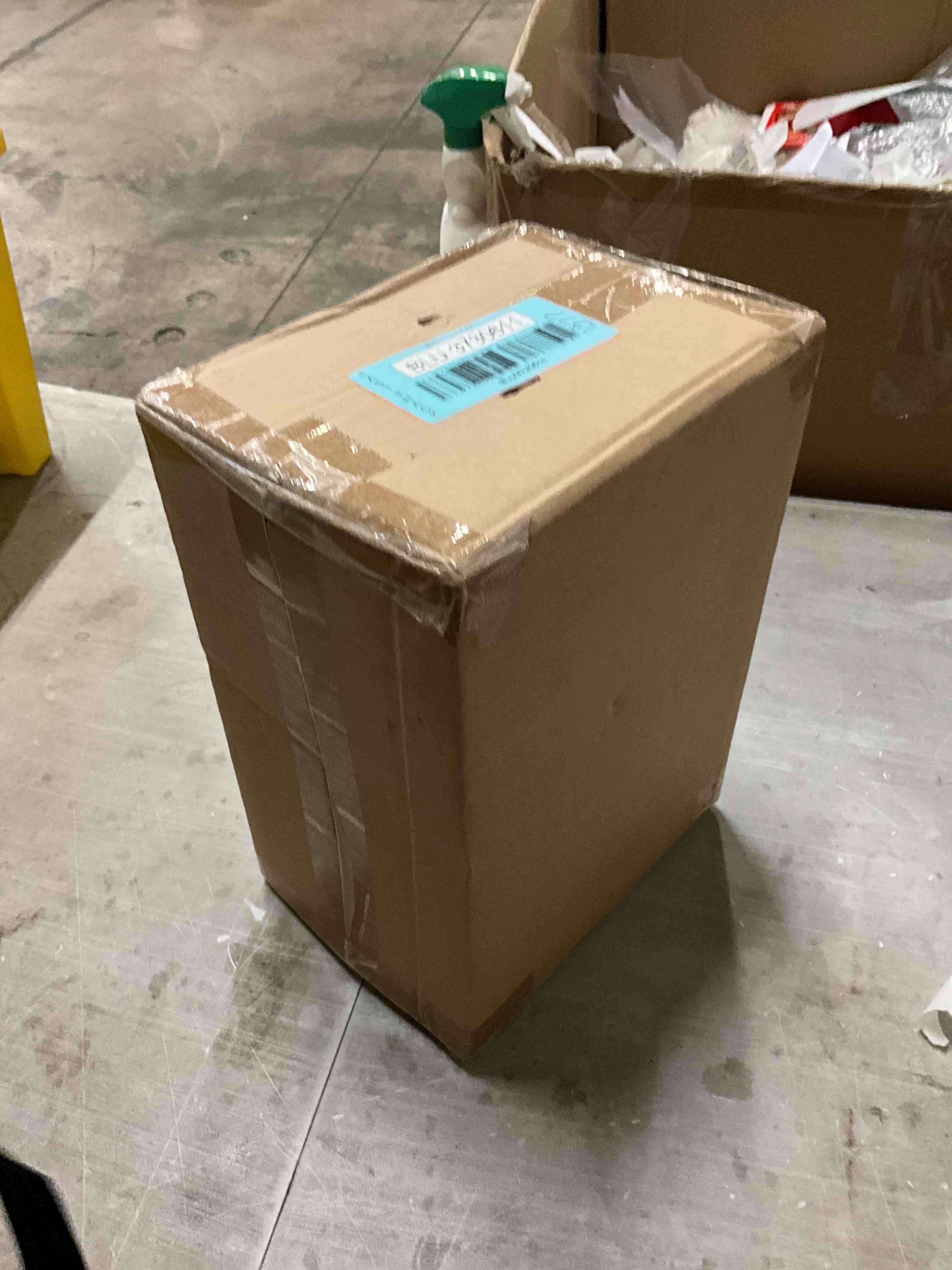 https://s3.amazonaws.com/lotting-images-prod/bidfta/BLU3730611_1688053079054.jpeg