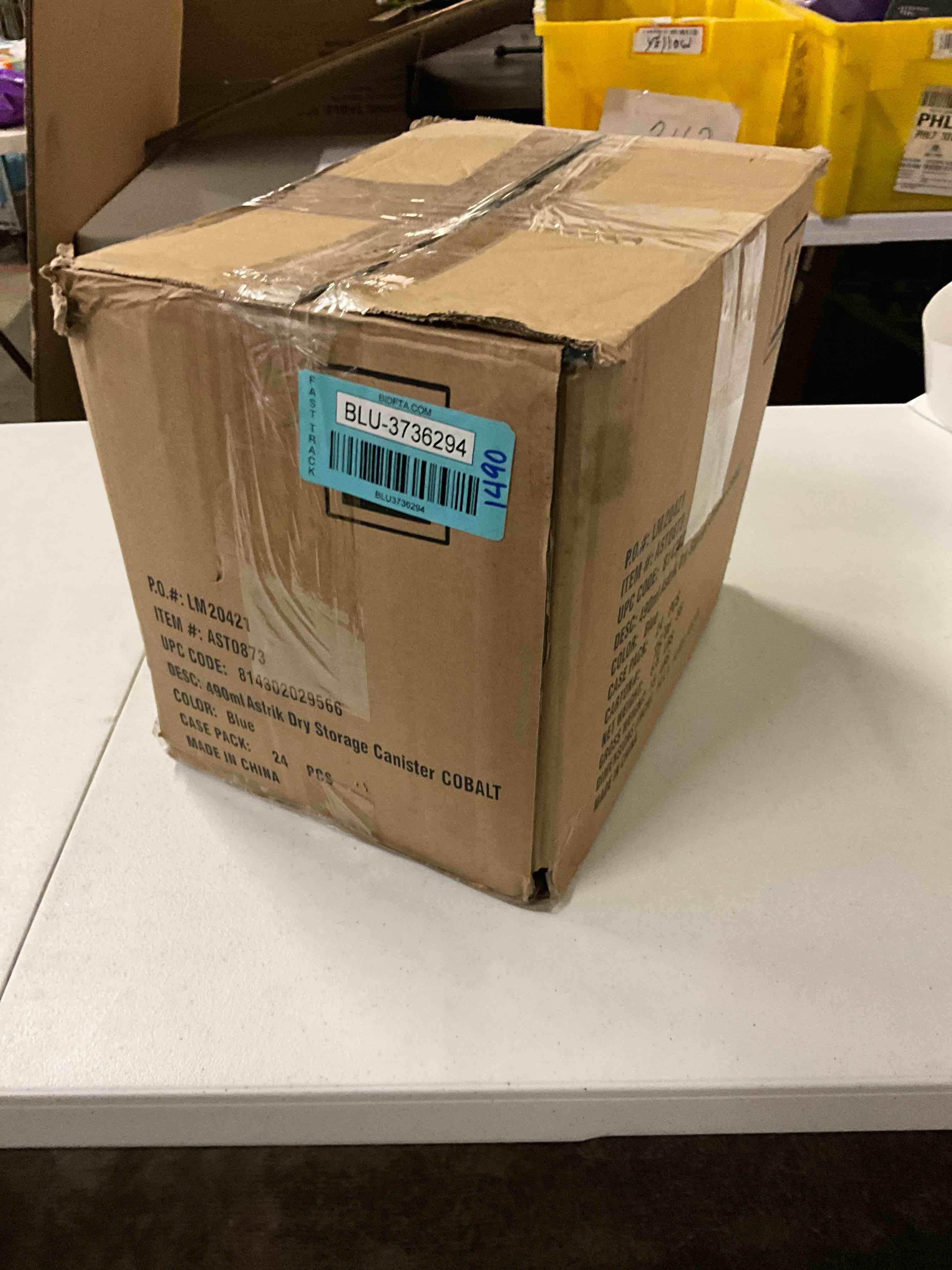 https://s3.amazonaws.com/lotting-images-prod/bidfta/BLU3736294_1689799568598.jpeg