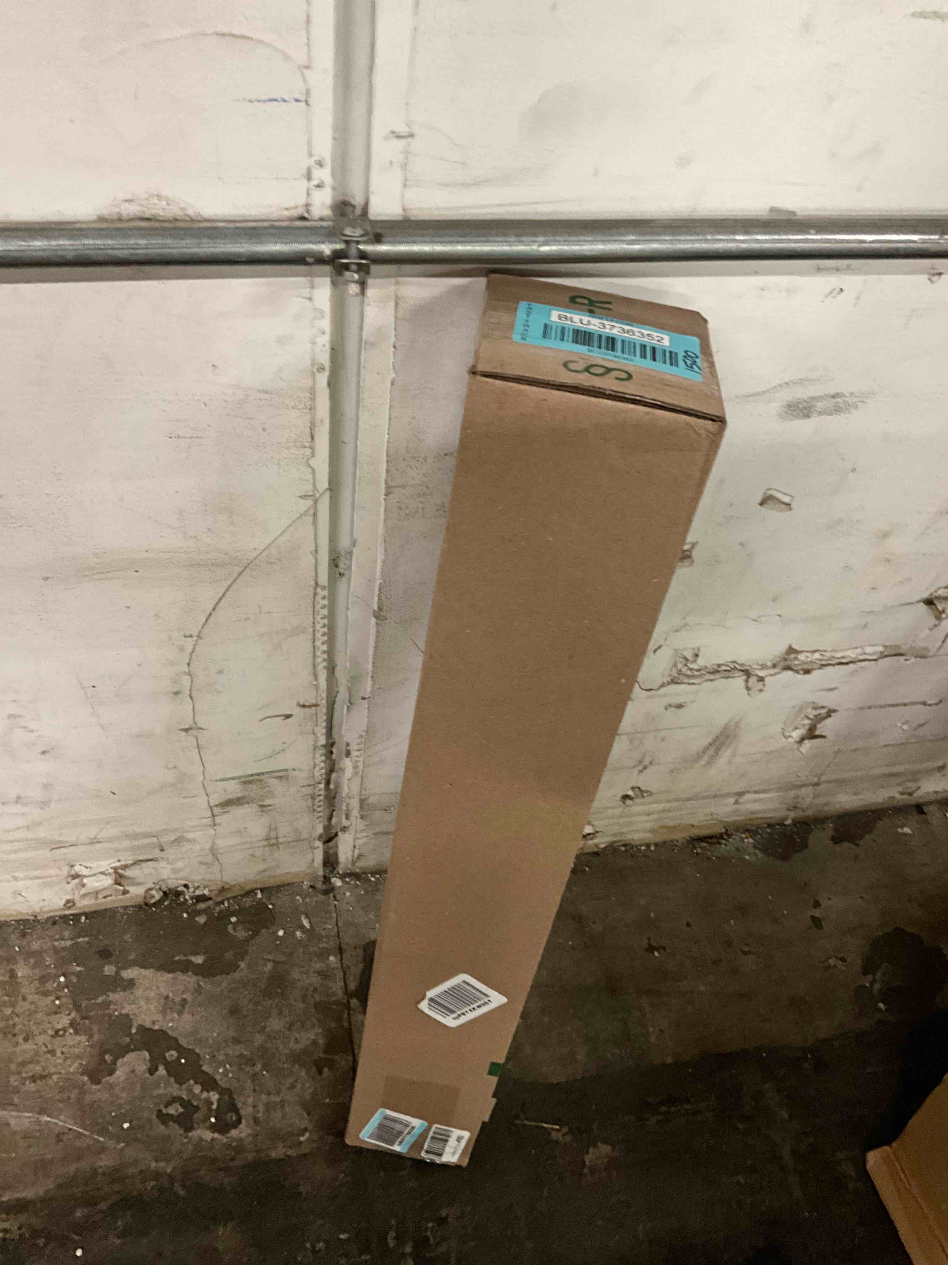 https://s3.amazonaws.com/lotting-images-prod/bidfta/BLU3736352_1689959738748.jpeg