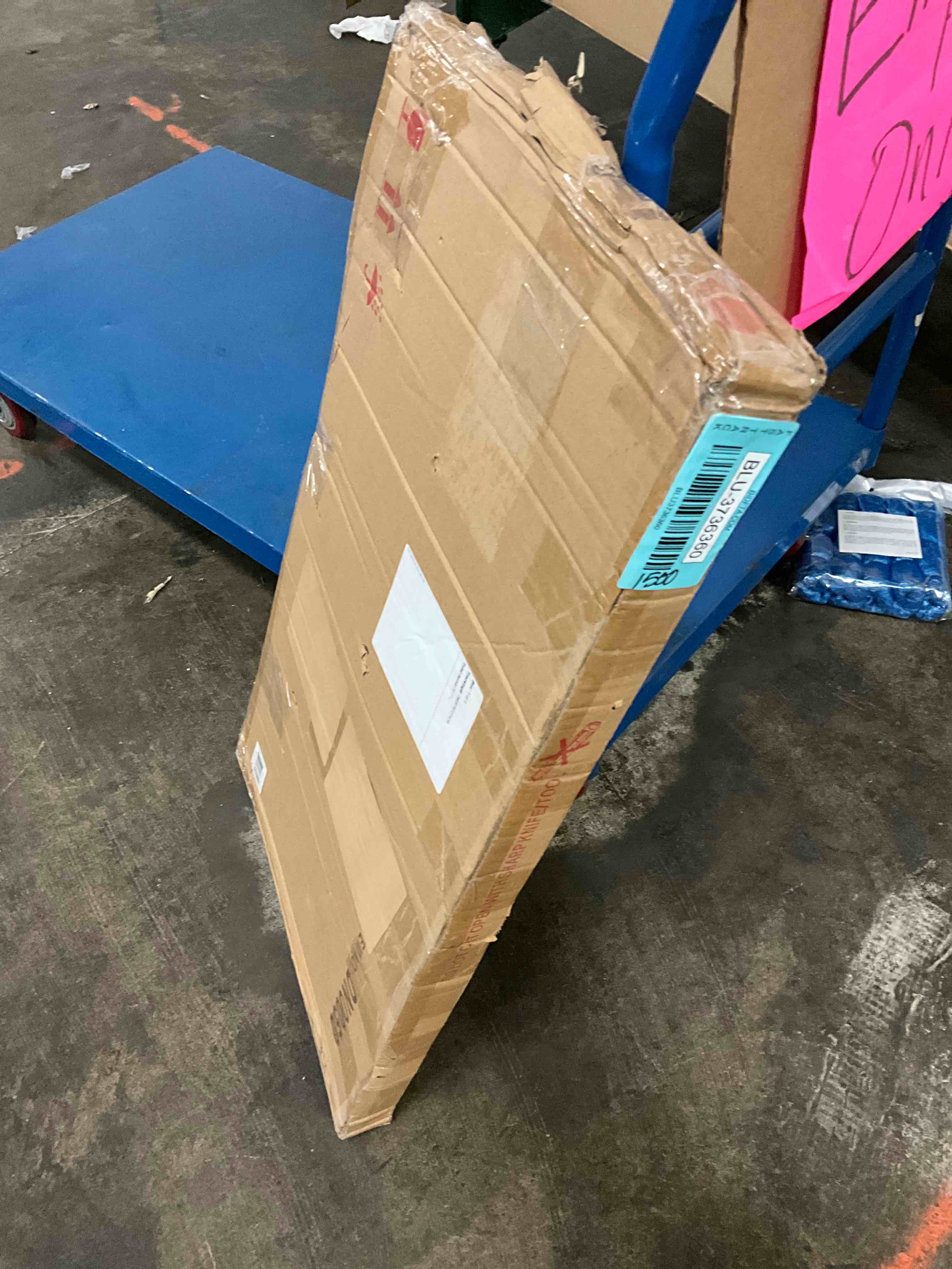 https://s3.amazonaws.com/lotting-images-prod/bidfta/BLU3736360_1689962616234.jpeg