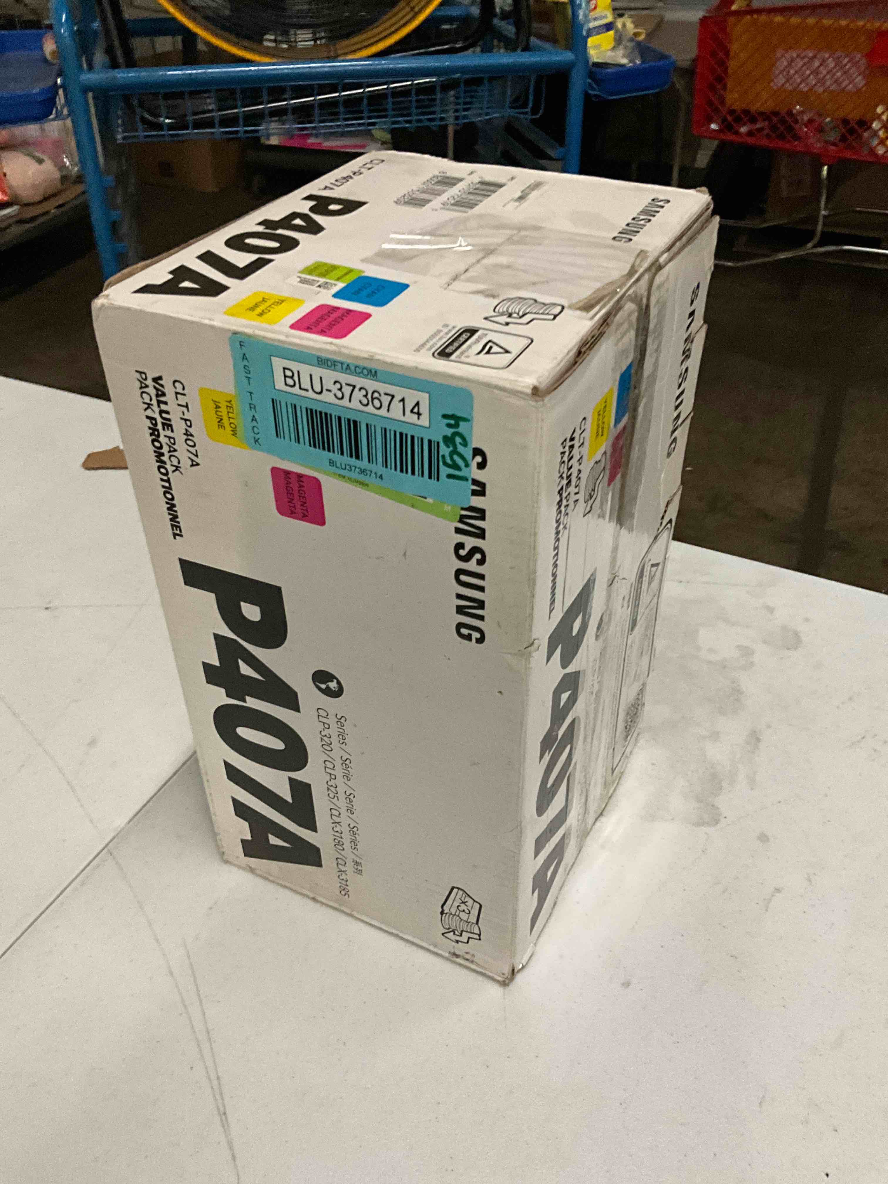https://s3.amazonaws.com/lotting-images-prod/bidfta/BLU3736714_1690392632530.jpeg