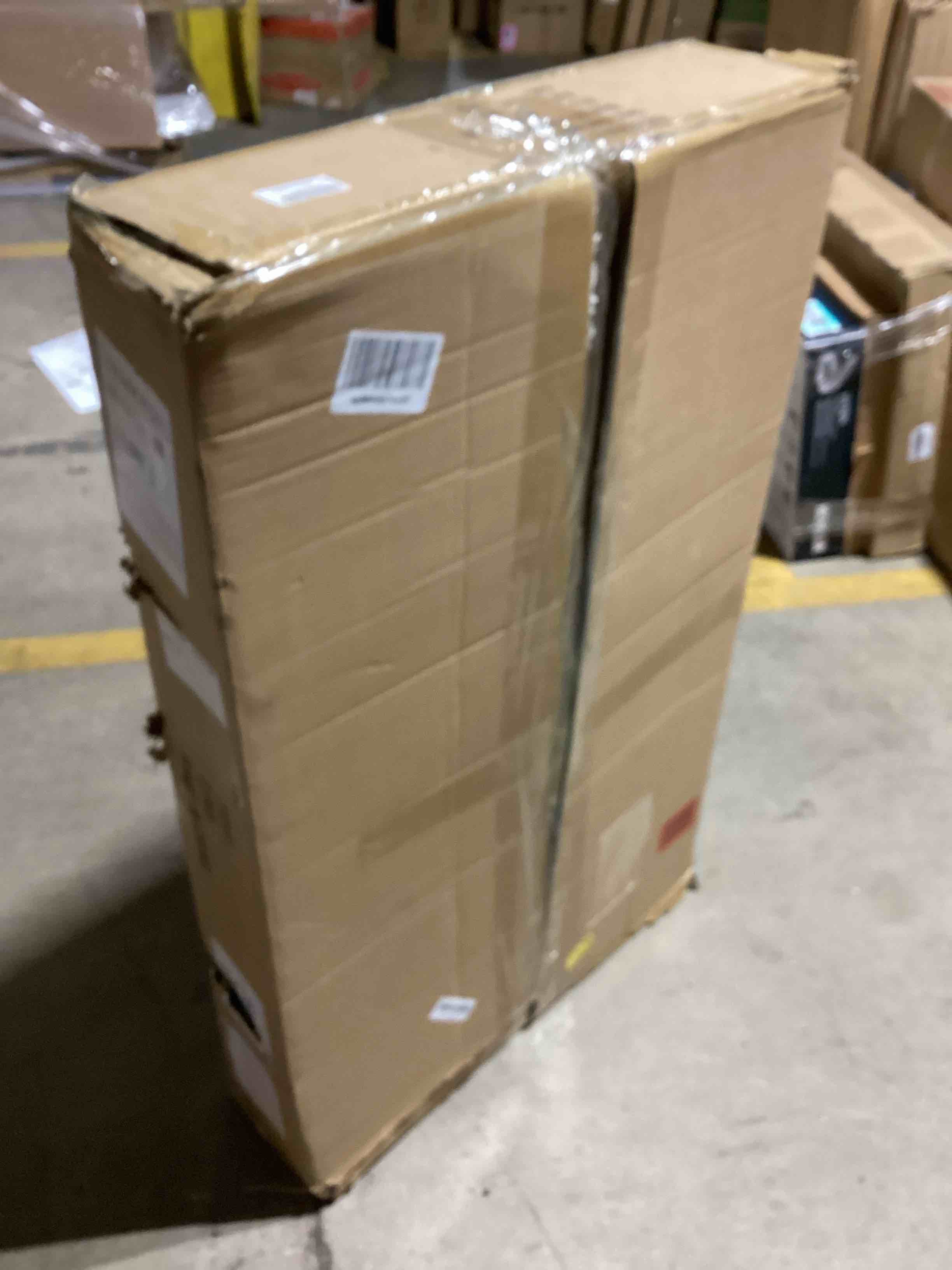 https://s3.amazonaws.com/lotting-images-prod/bidfta/BLU3737672_1752235979964.jpeg