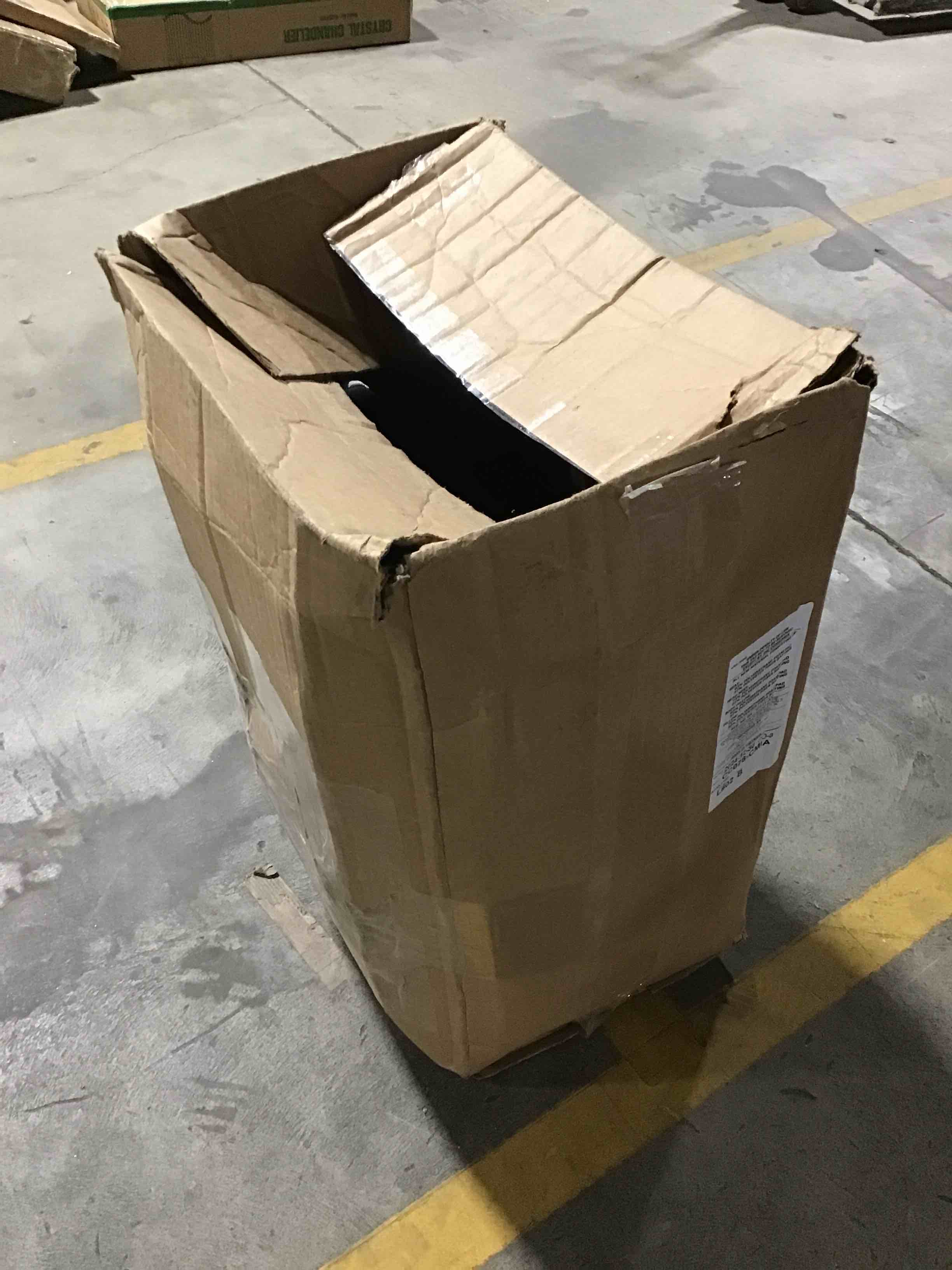 https://s3.amazonaws.com/lotting-images-prod/bidfta/BLU3737733_1755869043188.jpeg