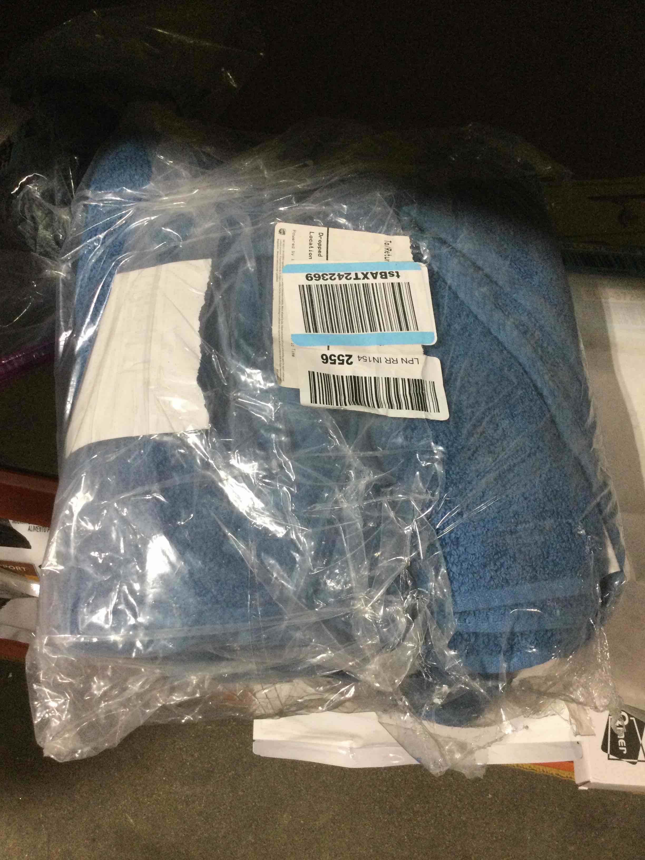 https://s3.amazonaws.com/lotting-images-prod/bidfta/BLU3738668_1741384655755.jpeg