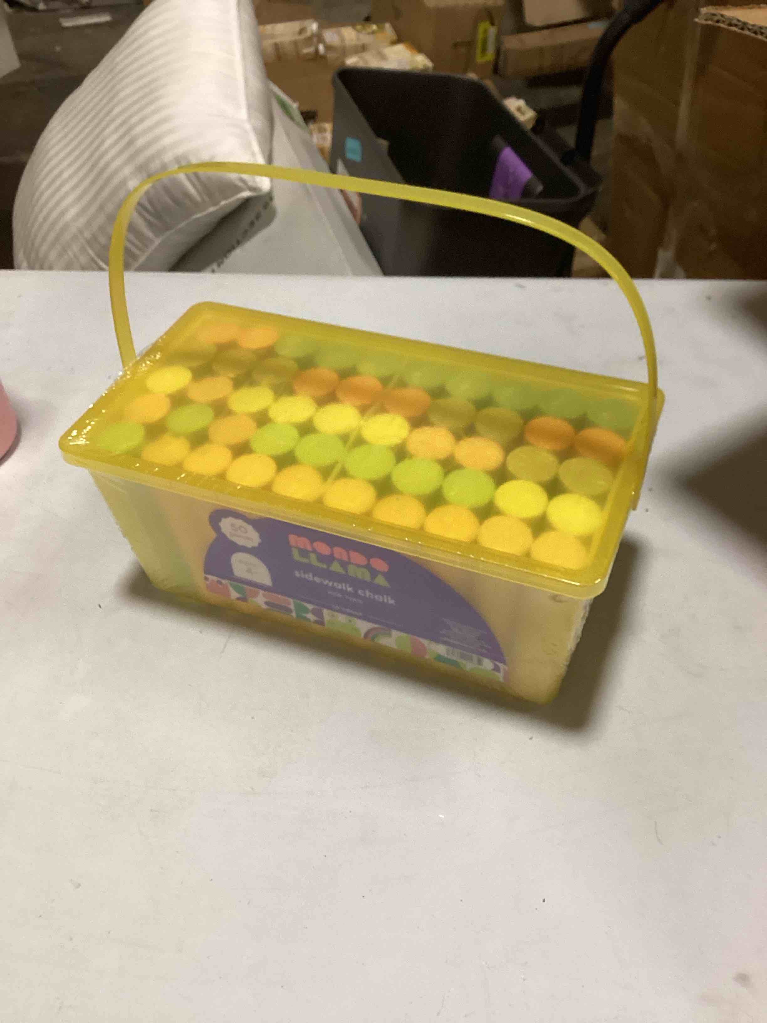 https://s3.amazonaws.com/lotting-images-prod/bidfta/BLU3746764_1715719637714.jpeg