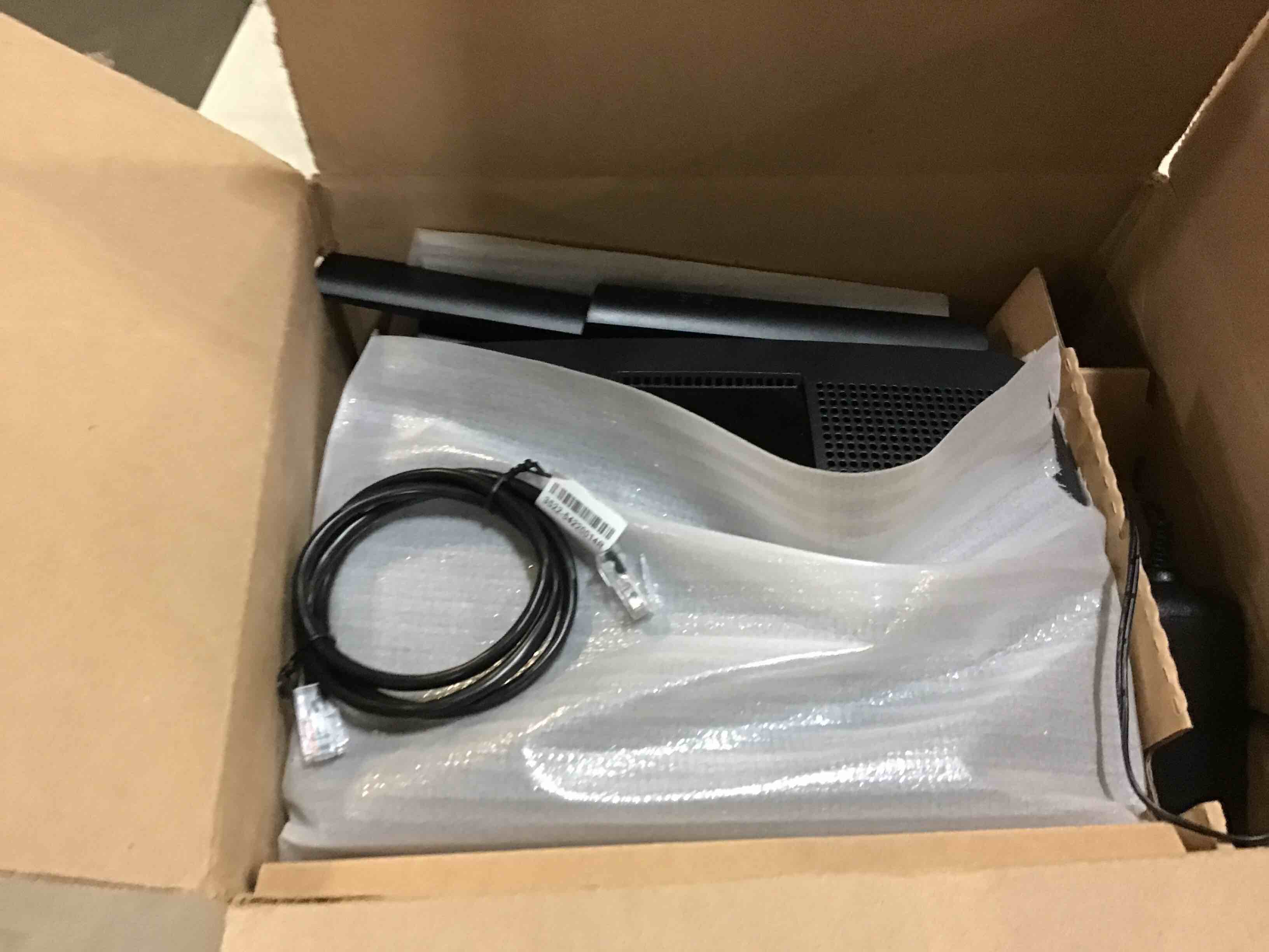 https://s3.amazonaws.com/lotting-images-prod/bidfta/BLU3776991_1687975219415.jpeg