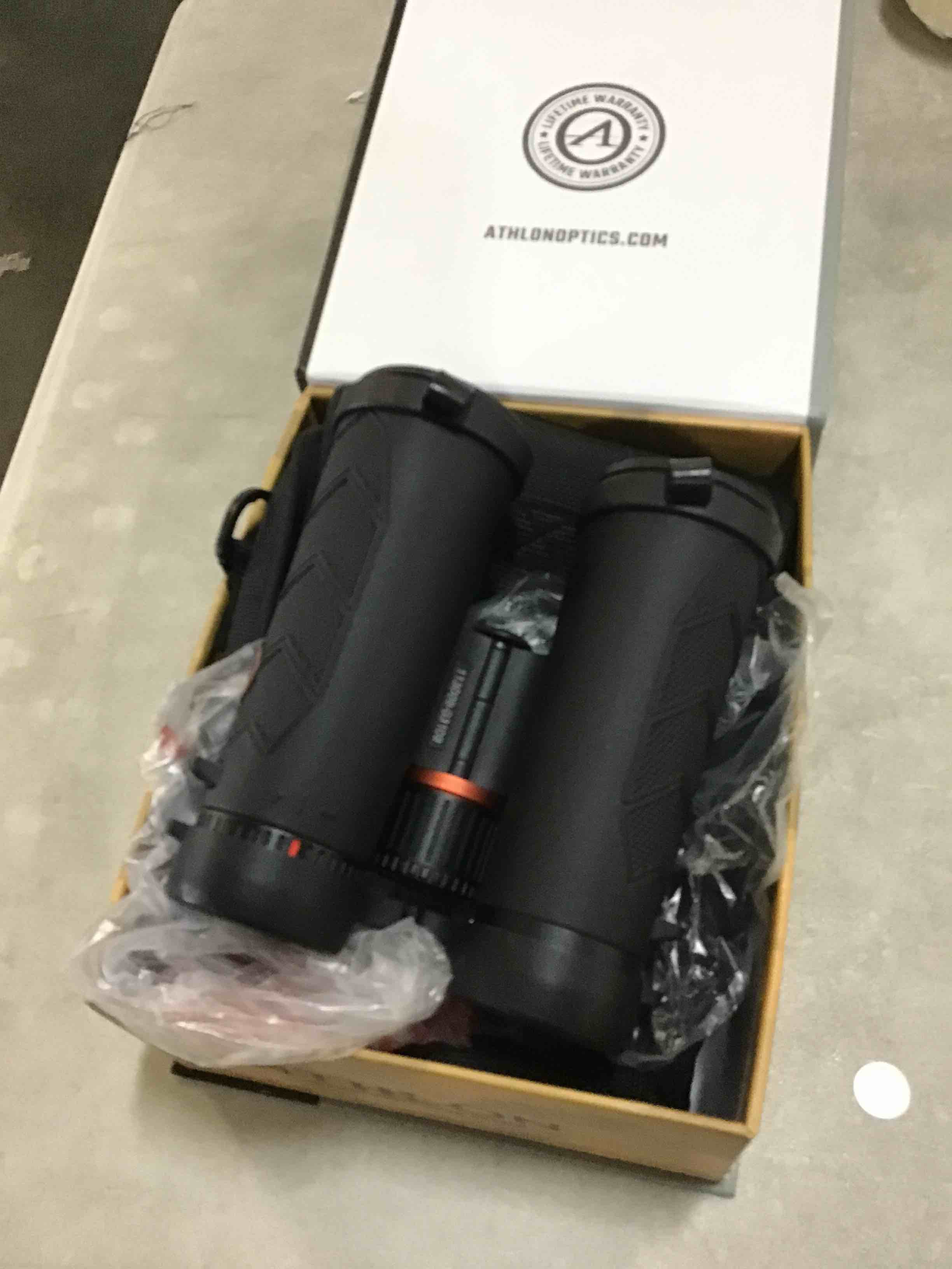 https://s3.amazonaws.com/lotting-images-prod/bidfta/BLU3777042_1687982529860.jpeg