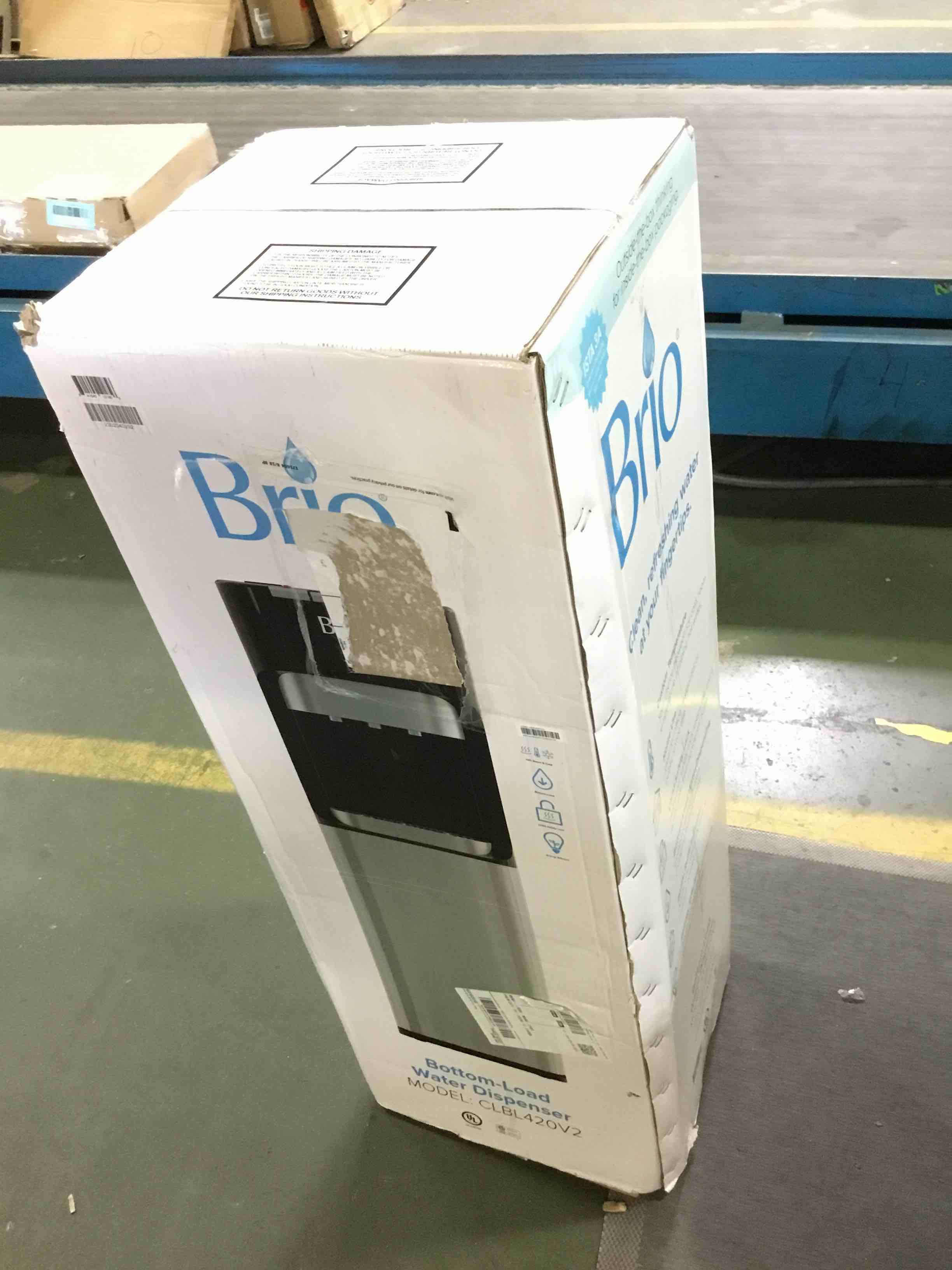 https://s3.amazonaws.com/lotting-images-prod/bidfta/BLU3777807_1688759793490.jpeg