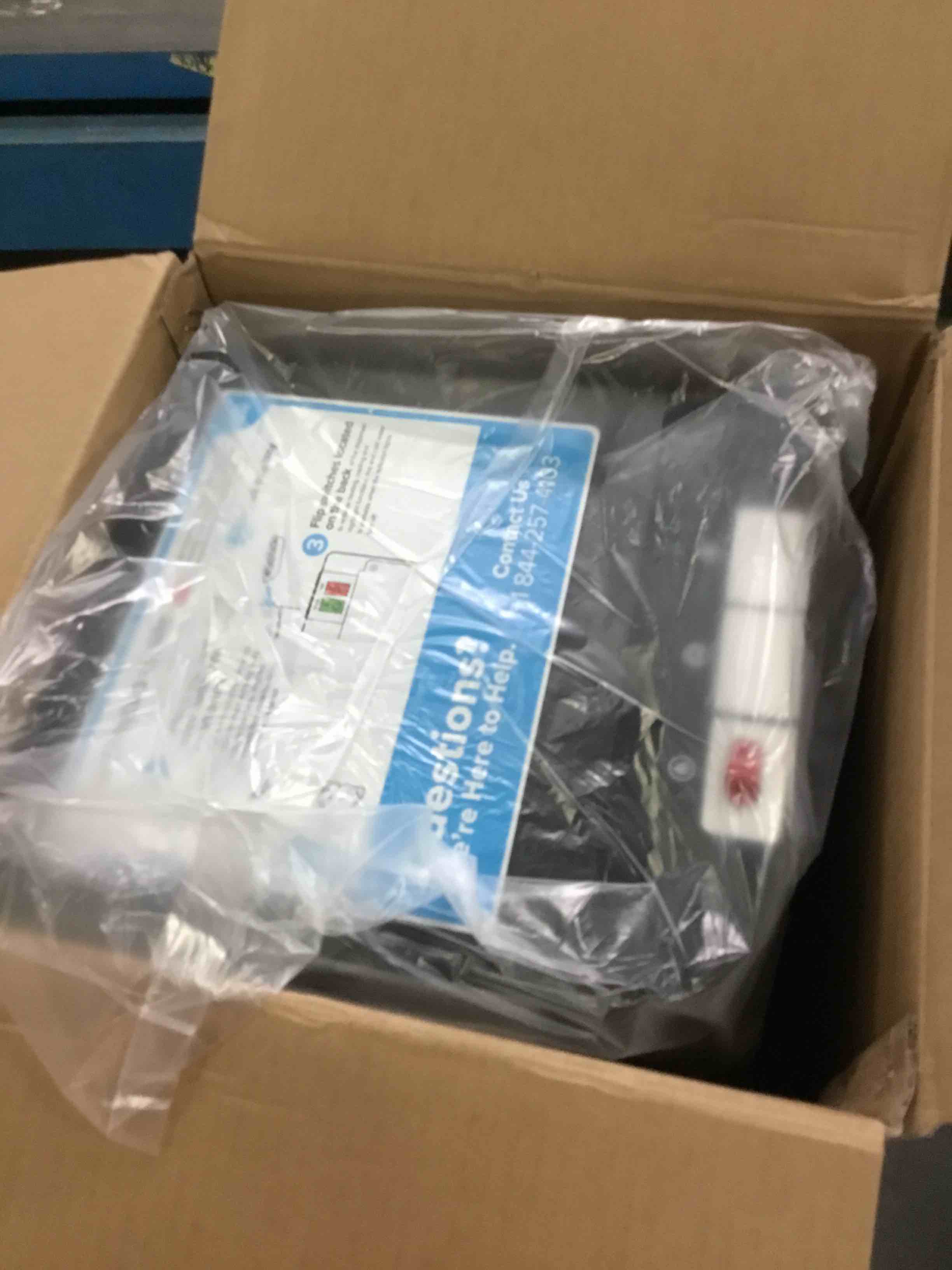https://s3.amazonaws.com/lotting-images-prod/bidfta/BLU3777807_1688759820302.jpeg