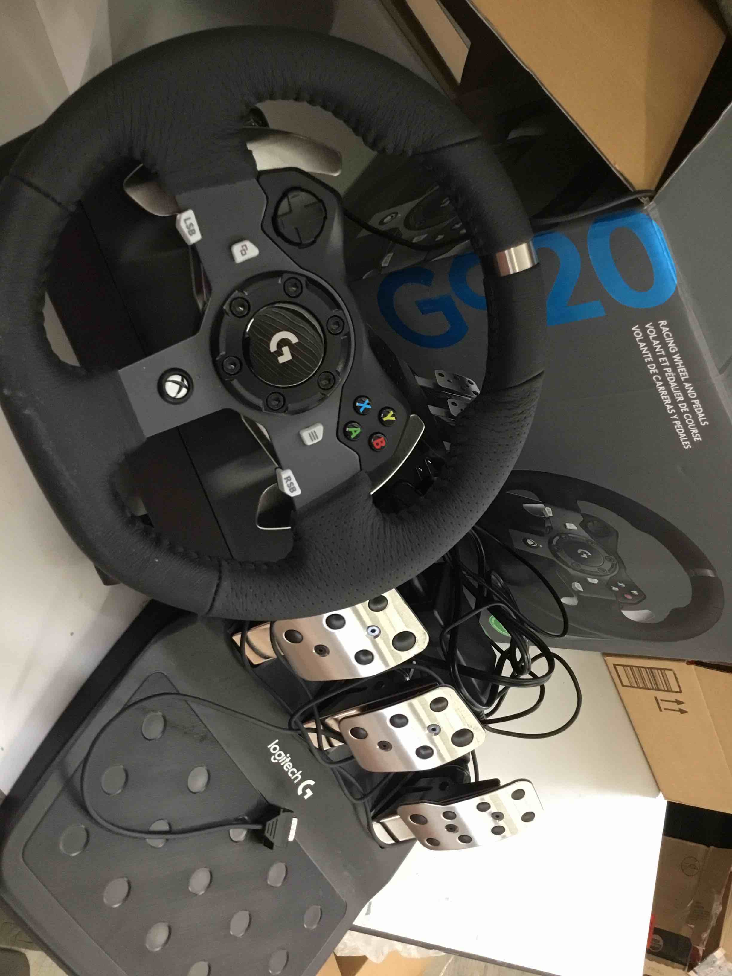 https://s3.amazonaws.com/lotting-images-prod/bidfta/BLU3785116_1668621309927.jpeg