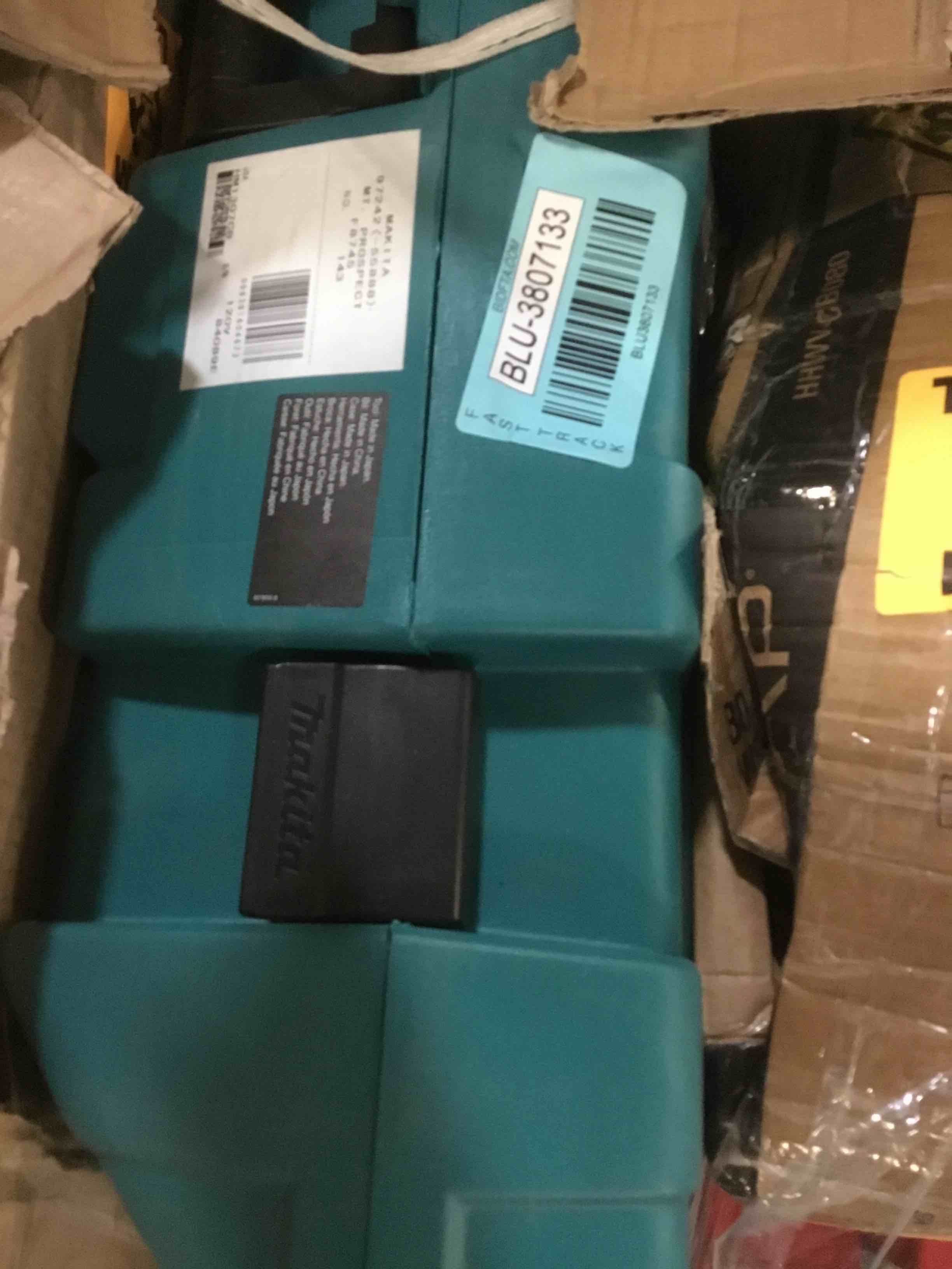 https://s3.amazonaws.com/lotting-images-prod/bidfta/BLU3807133_1669131487480.jpeg