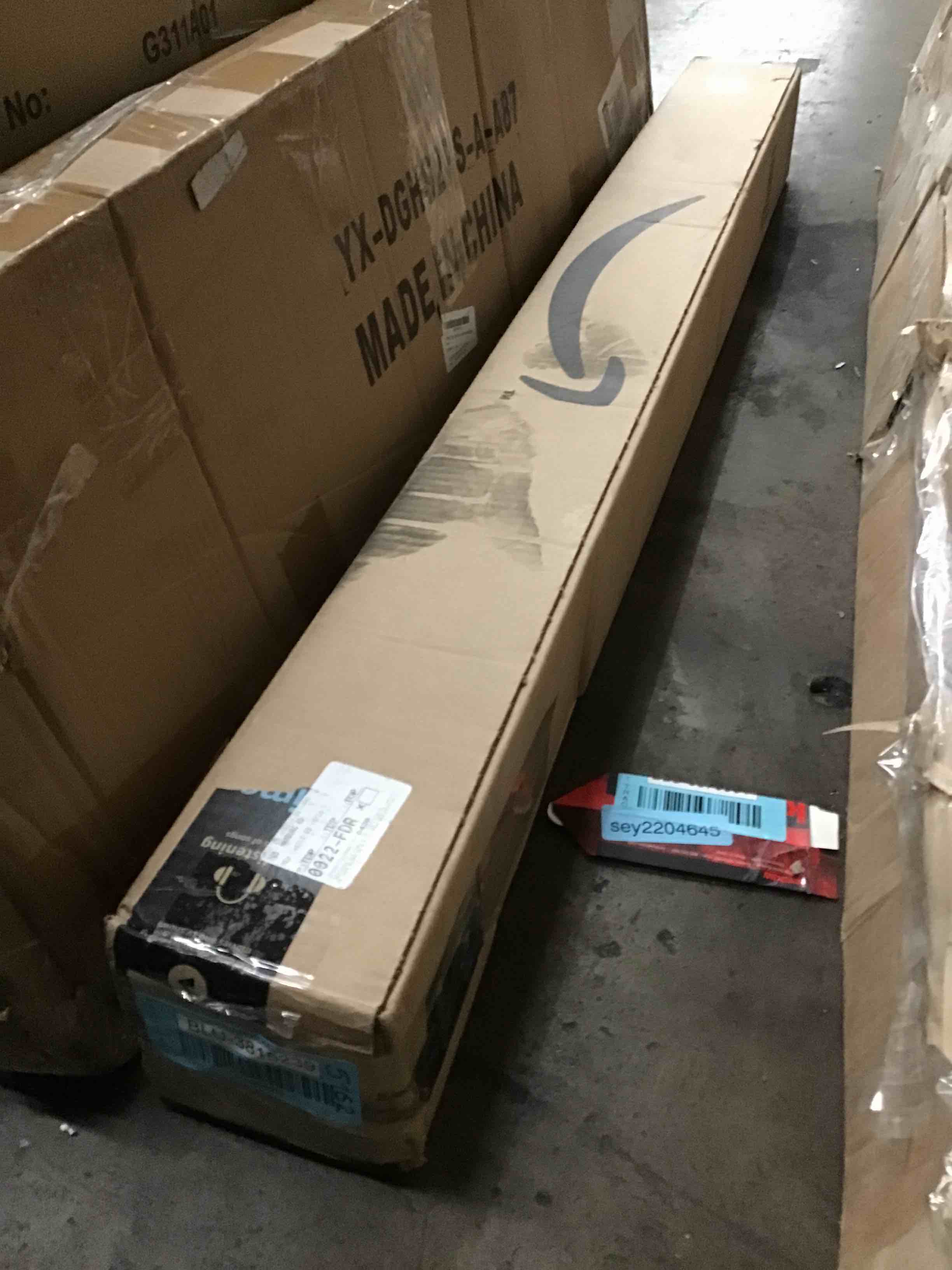 https://s3.amazonaws.com/lotting-images-prod/bidfta/BLU3815239_1669761737040.jpeg