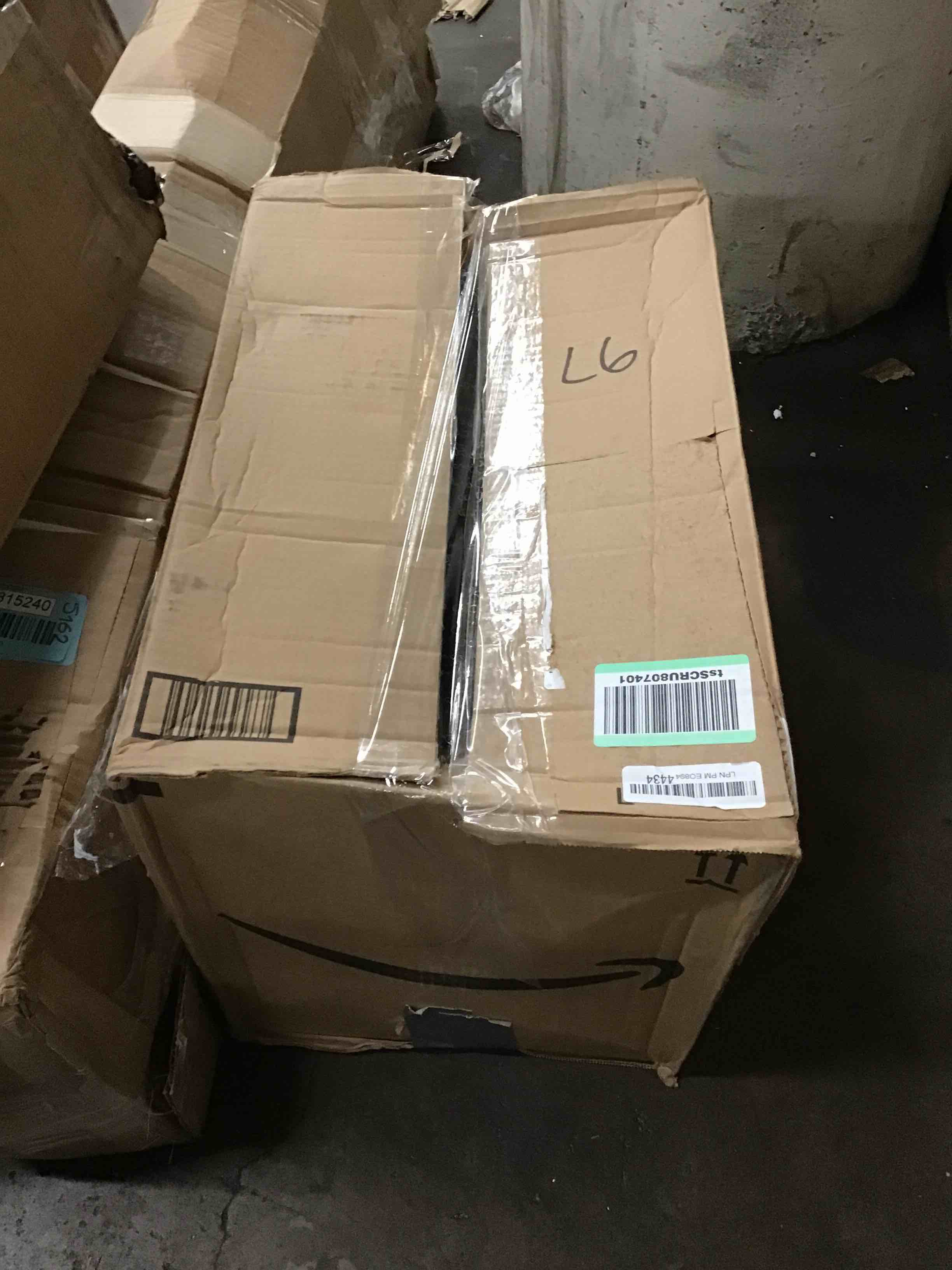 https://s3.amazonaws.com/lotting-images-prod/bidfta/BLU3815242_1669815062464.jpeg