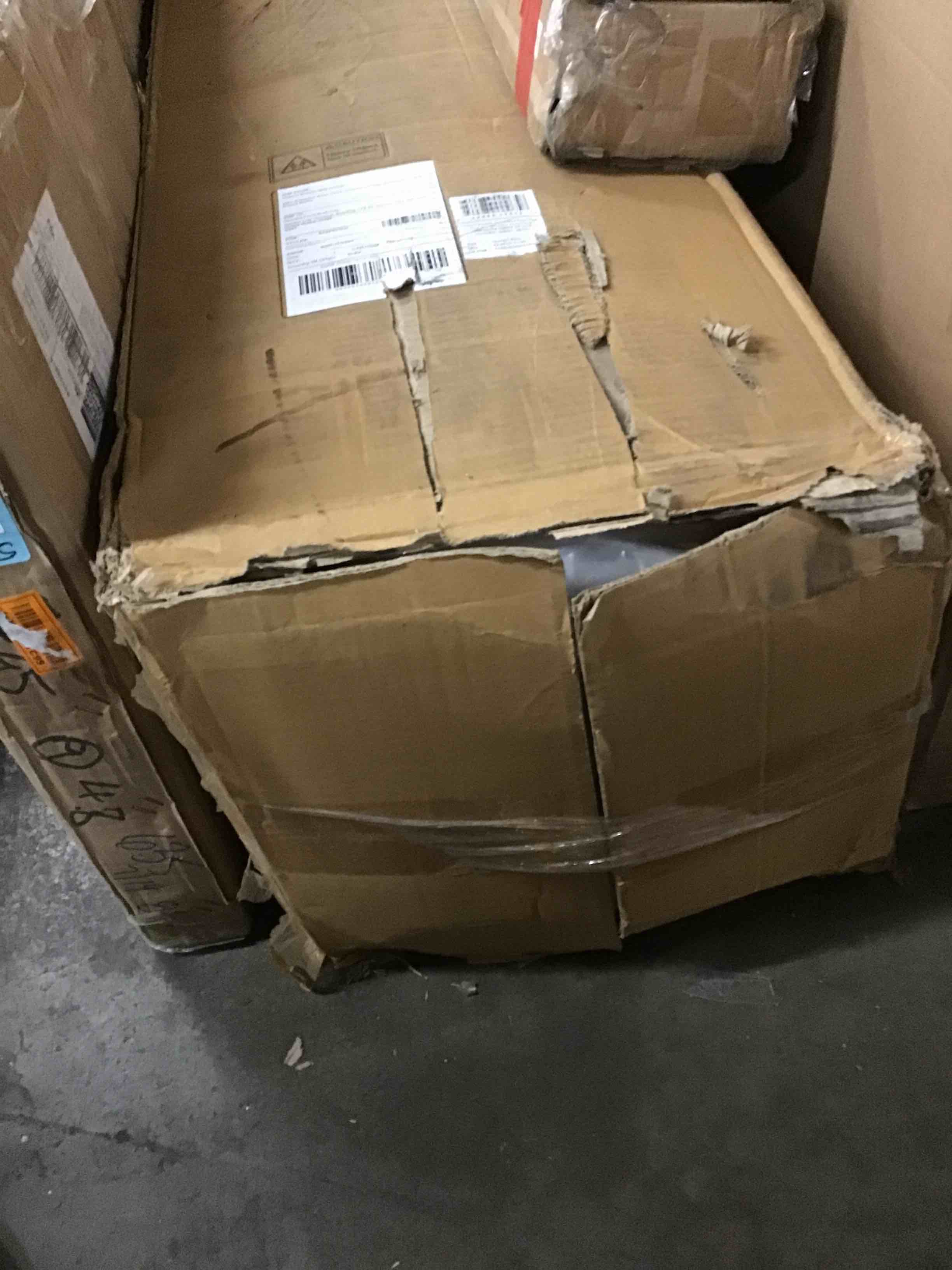 https://s3.amazonaws.com/lotting-images-prod/bidfta/BLU3815247_1669815790449.jpeg