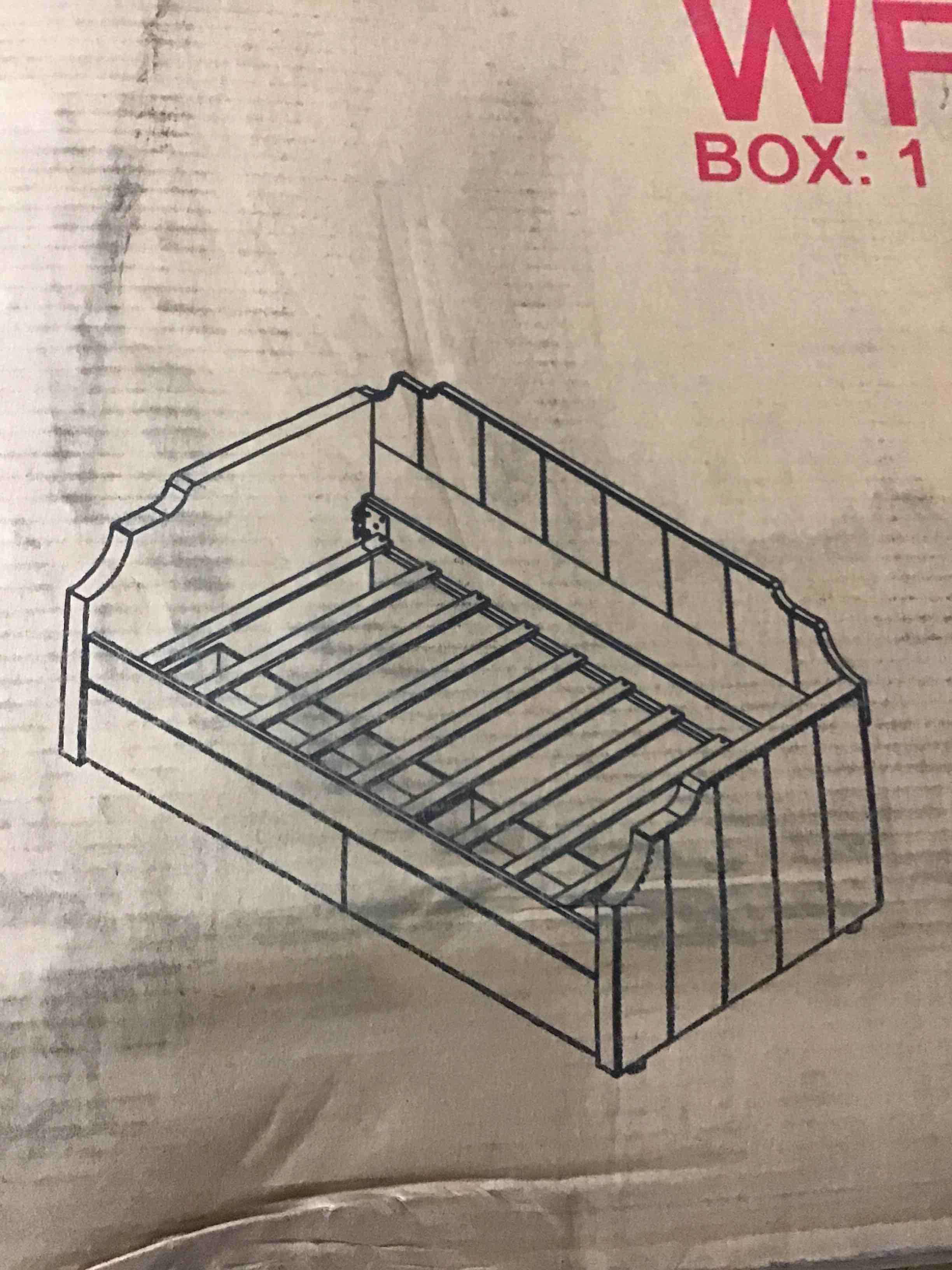 https://s3.amazonaws.com/lotting-images-prod/bidfta/BLU3877065_1692023148351.jpeg