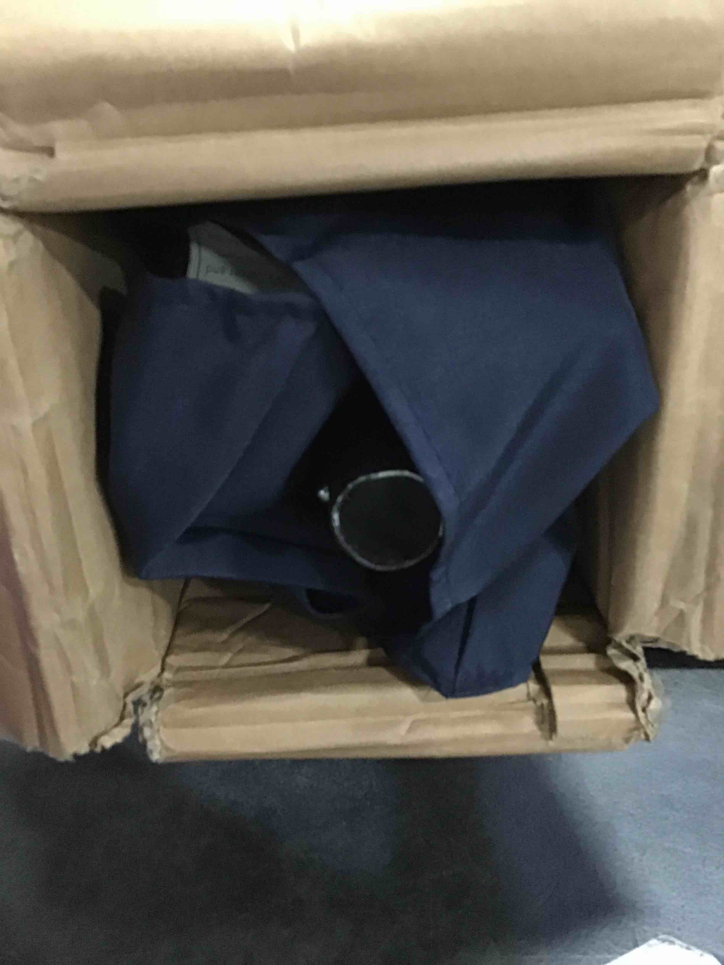 https://s3.amazonaws.com/lotting-images-prod/bidfta/BLU3877195_1692099337973.jpeg