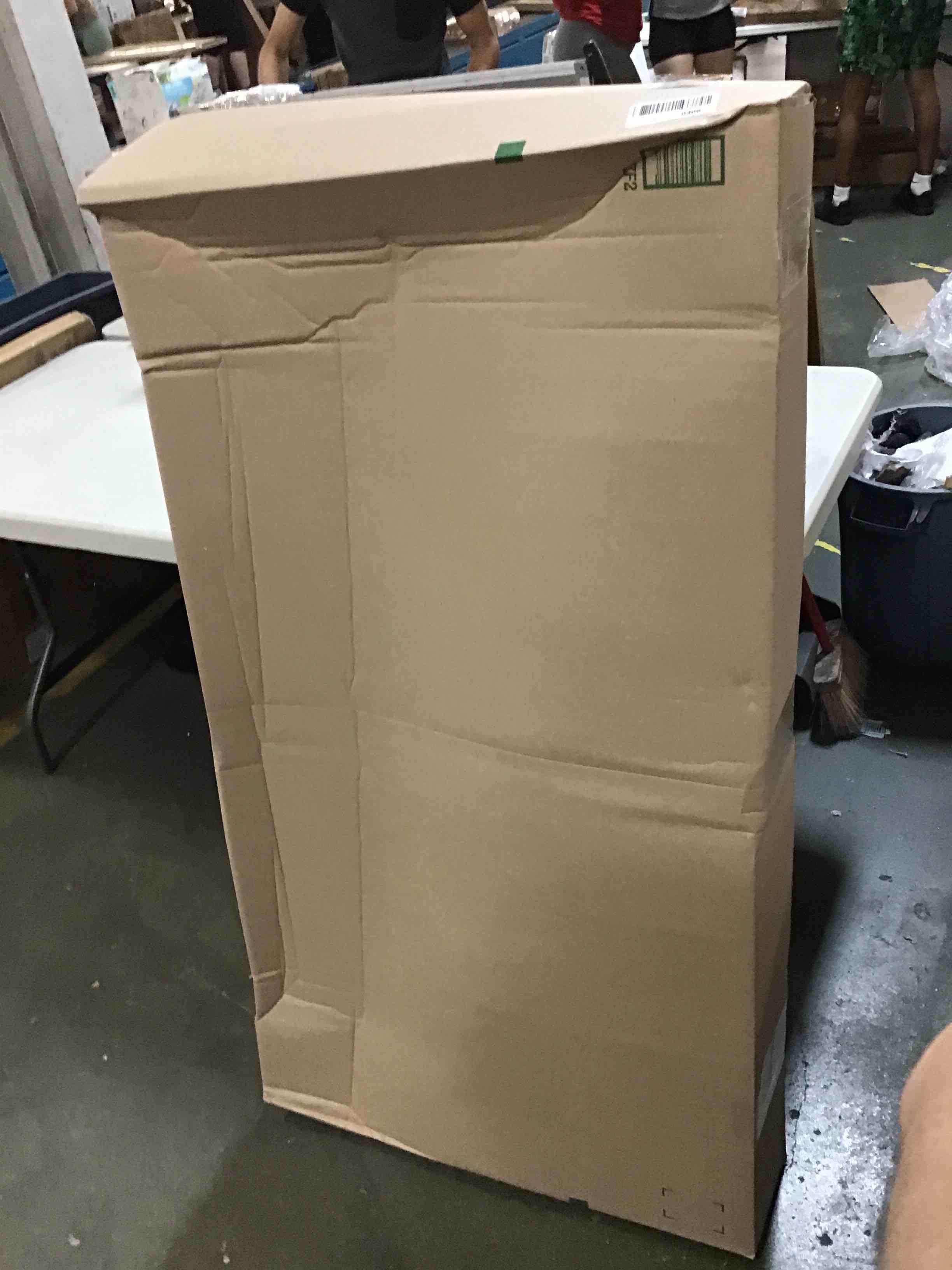 https://s3.amazonaws.com/lotting-images-prod/bidfta/BLU3877436_1692188134532.jpeg
