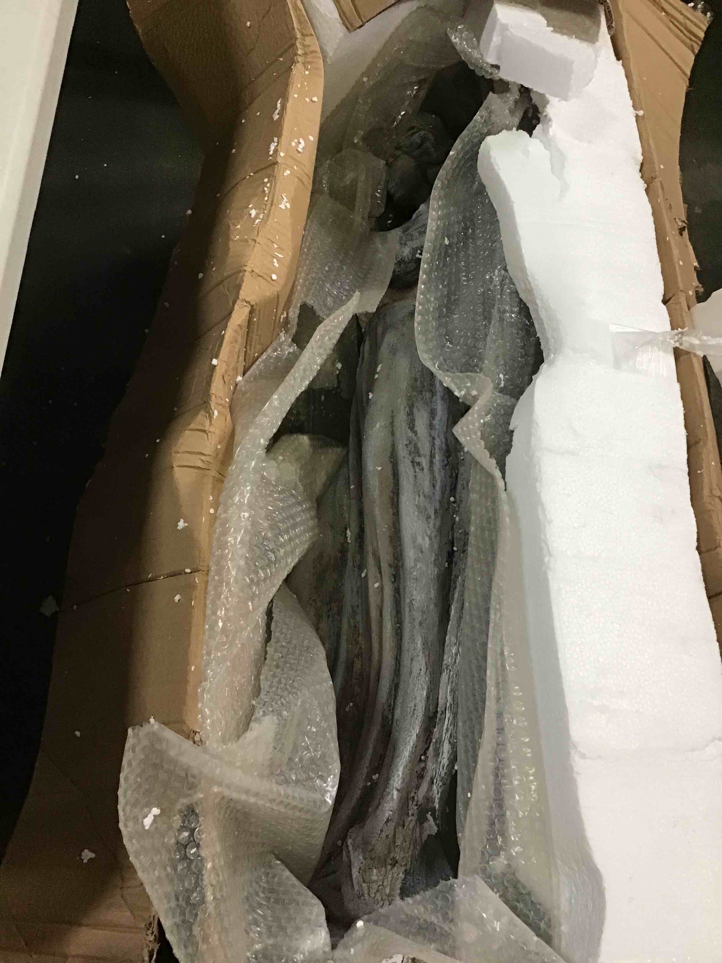 https://s3.amazonaws.com/lotting-images-prod/bidfta/BLU3877524_1692206604056.jpeg
