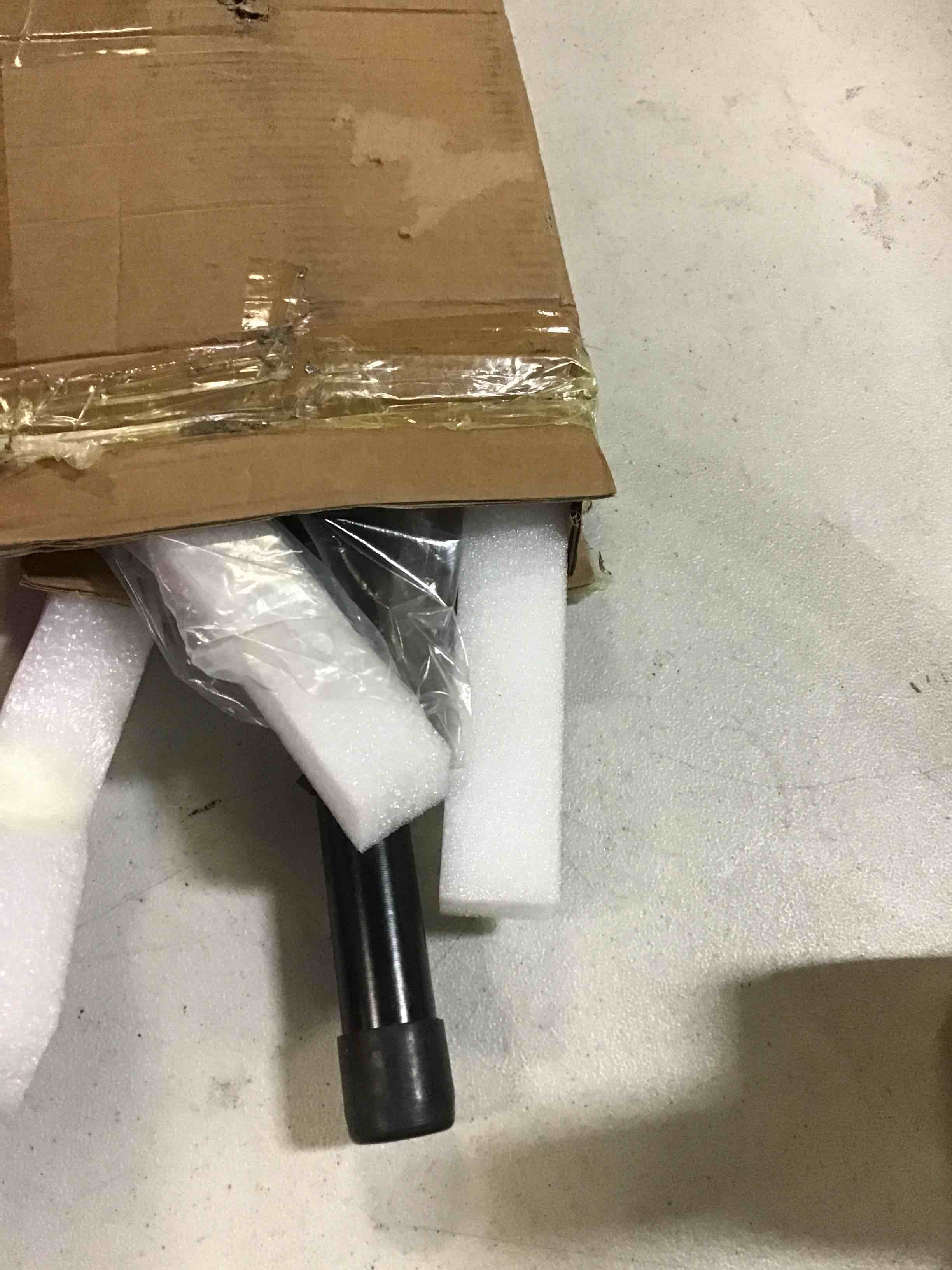 https://s3.amazonaws.com/lotting-images-prod/bidfta/BLU3877566_1692216261491.jpeg