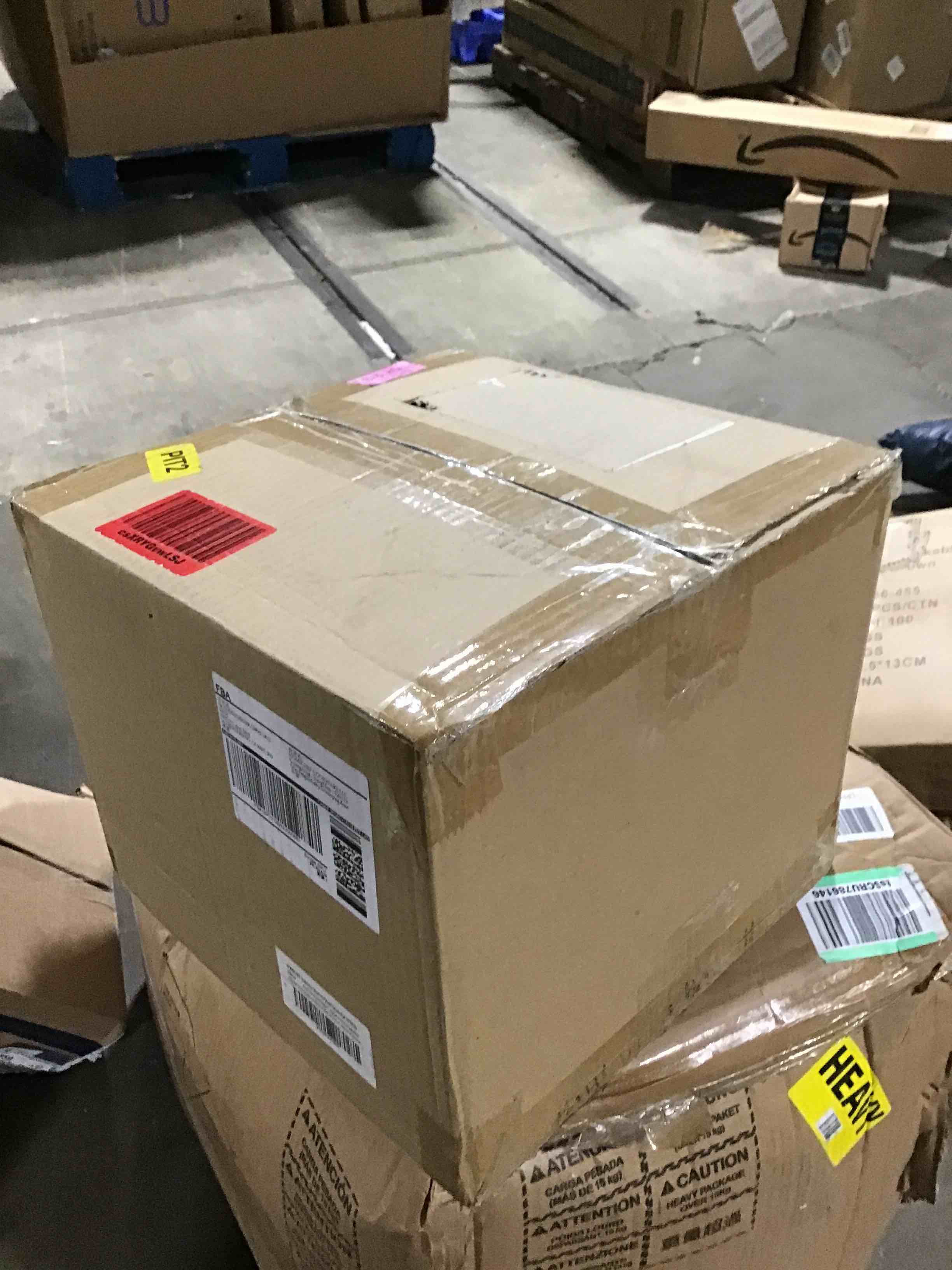 https://s3.amazonaws.com/lotting-images-prod/bidfta/BLU3965832_1684518075426.jpeg