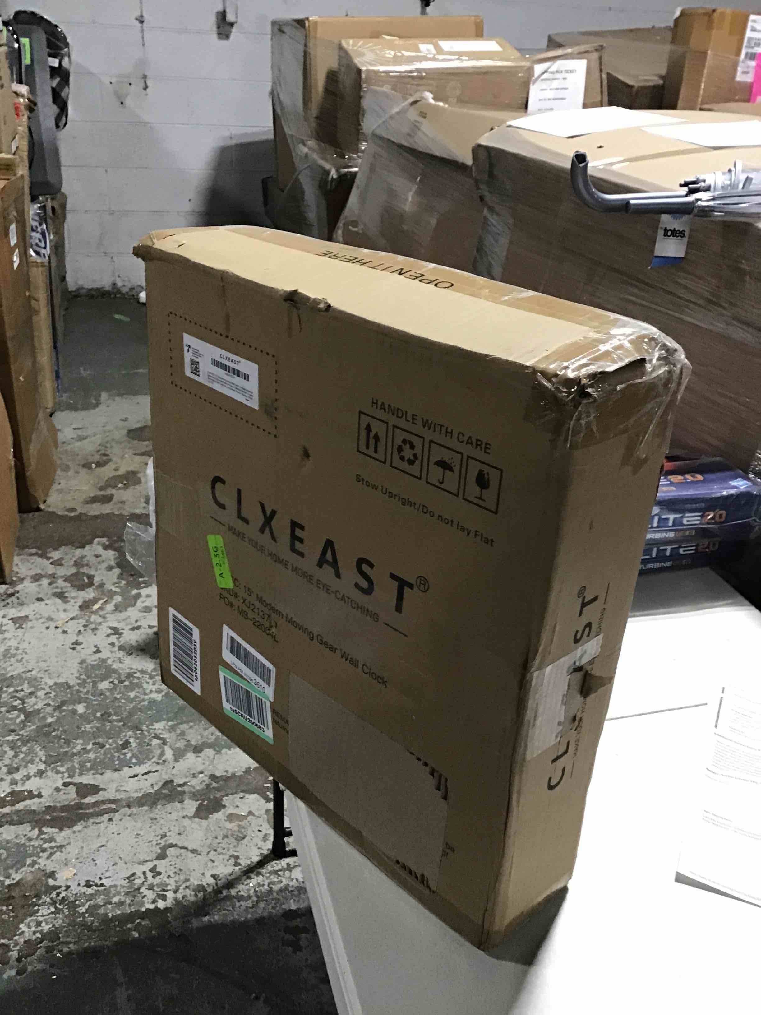 https://s3.amazonaws.com/lotting-images-prod/bidfta/BLU3965834_1684518294324.jpeg